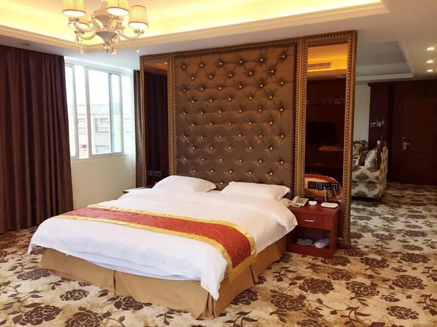 Lisun City Boutique Inn