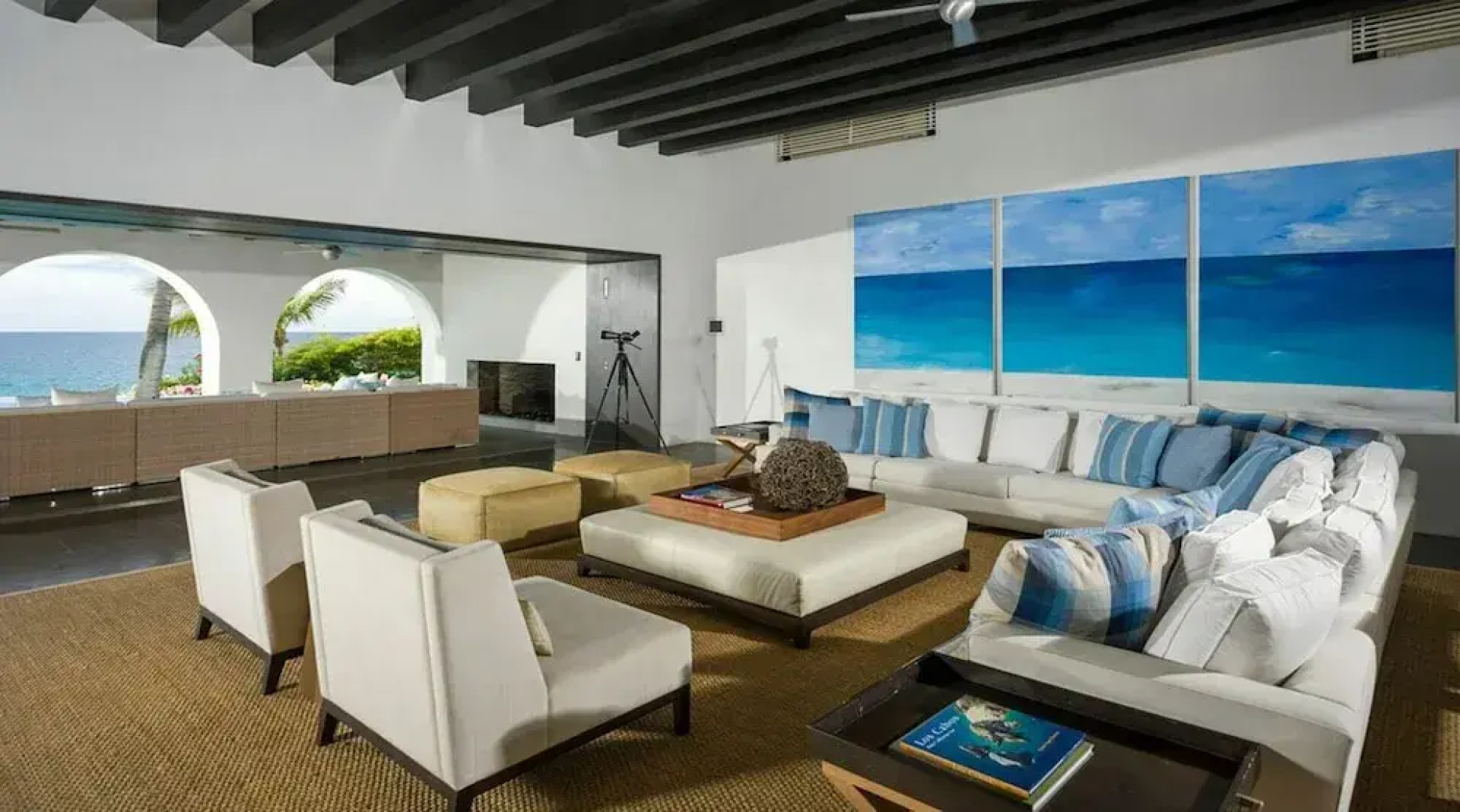 Exclusive Beachfront Holiday Mansion, San Jose Del Cabo Mansion 1020