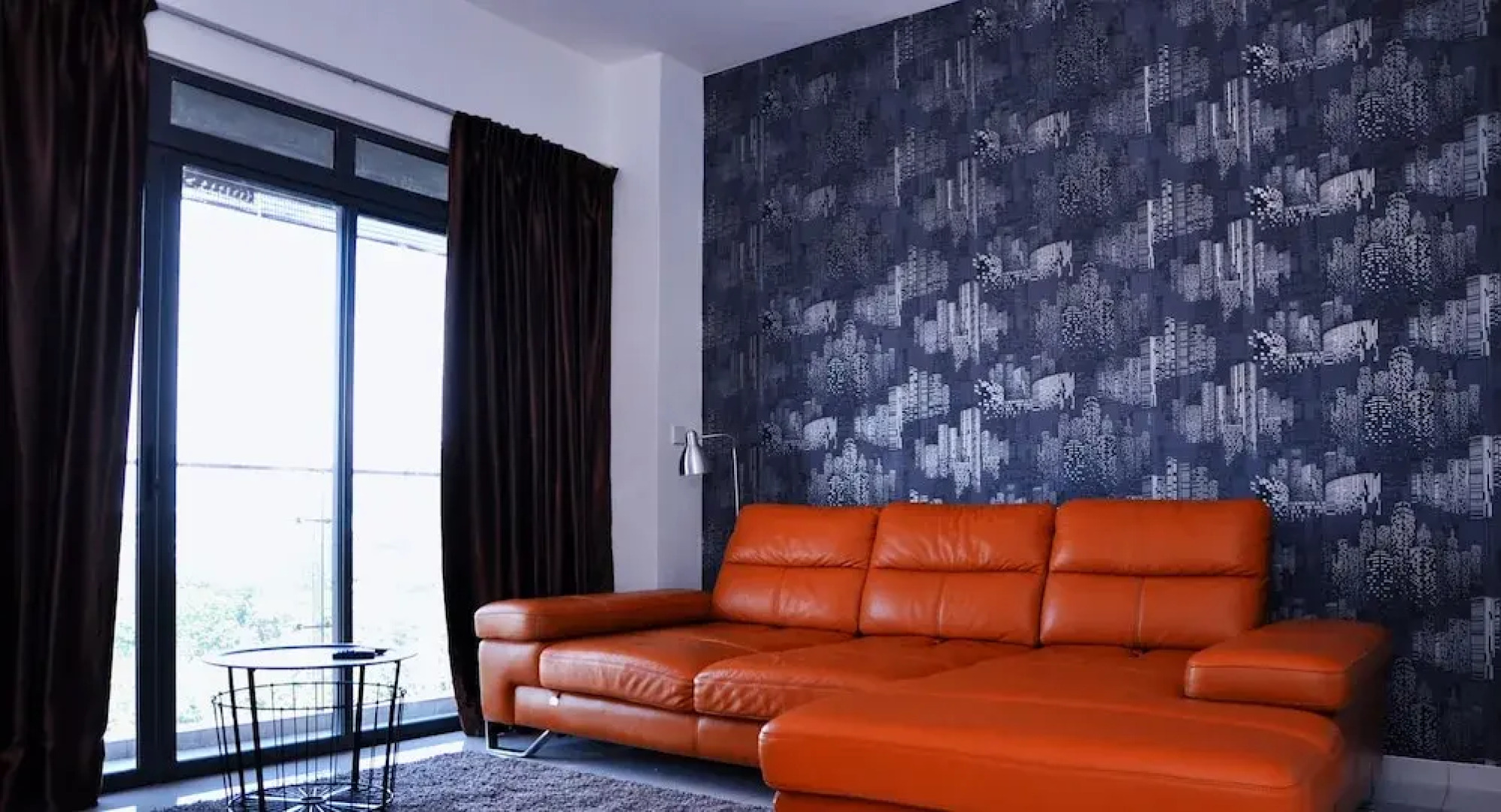 Pinebox Mirage by the Lake