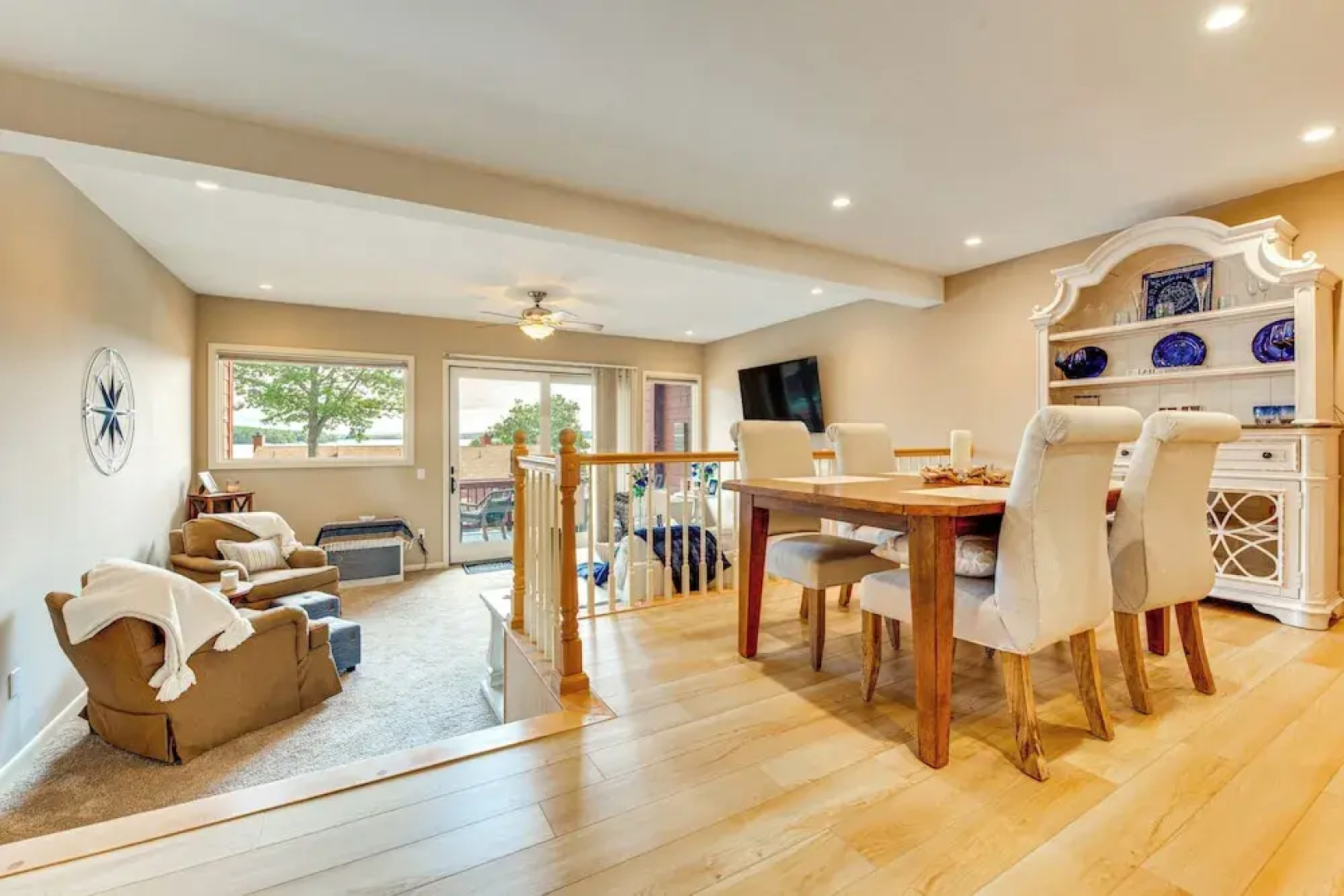 Waterfront Community: Lake Winnipesaukee Retreat!