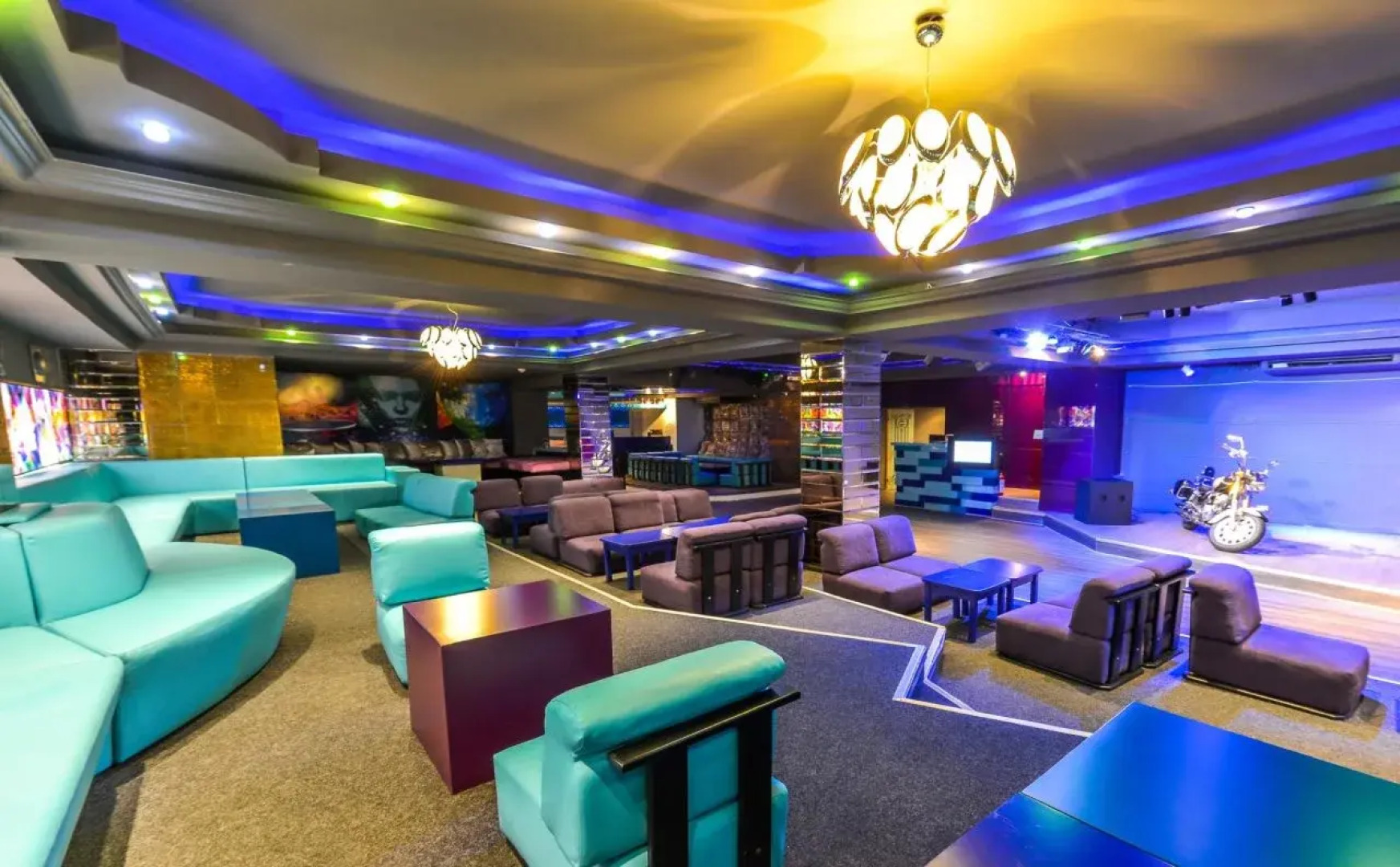 Phoenicia Grand Hotel