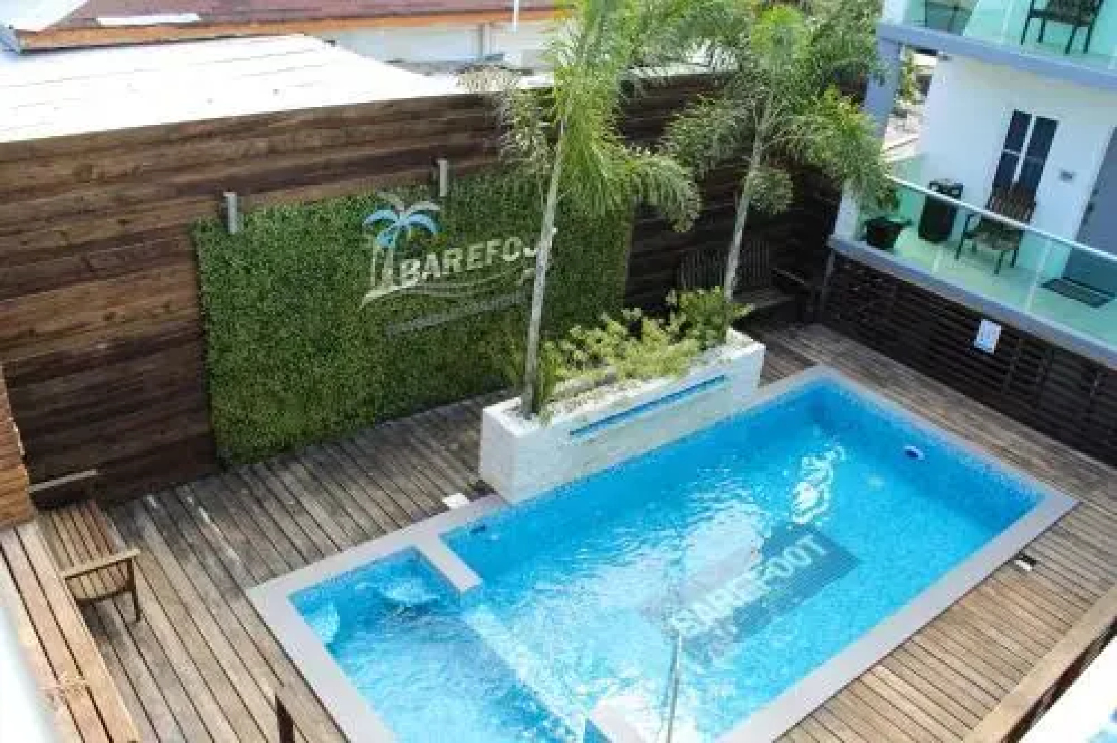 Barefoot Caribe Hotel