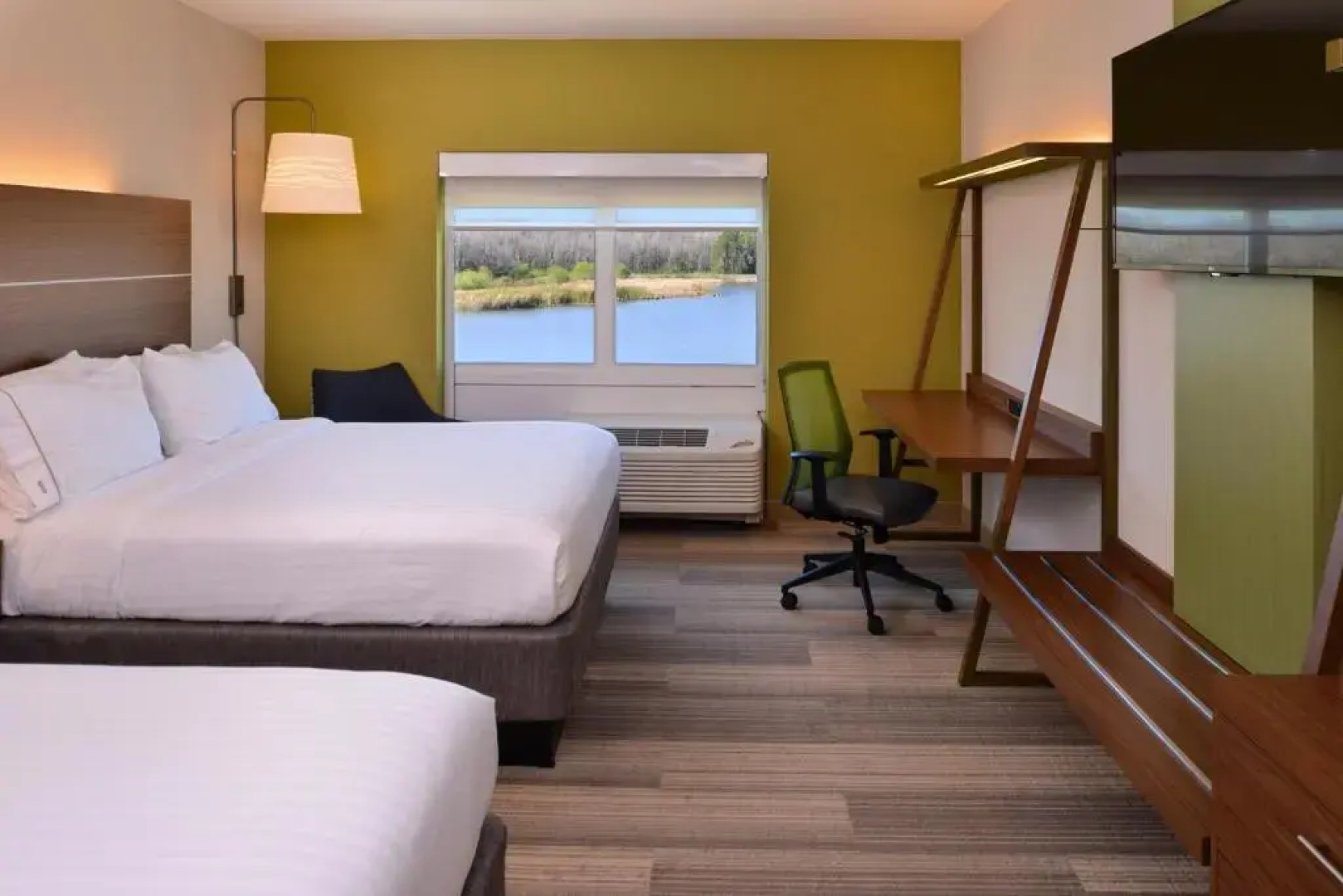 Holiday Inn Express & Suites Trinity