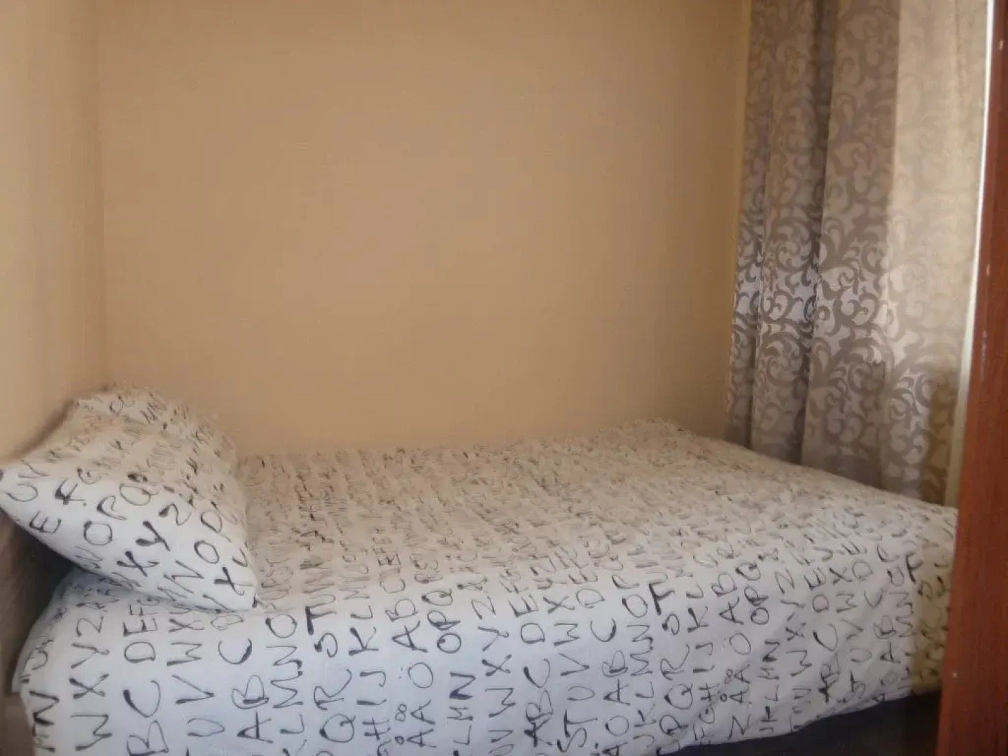 Gostiny Dvor na Nikolaevskoy