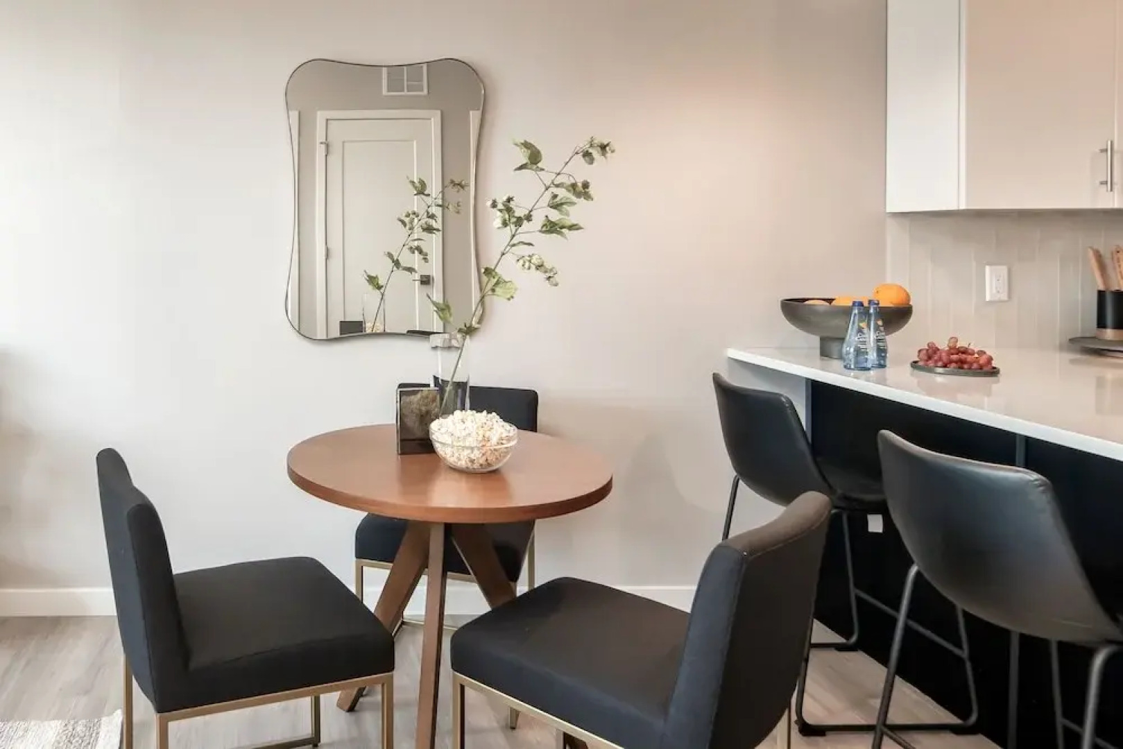 Luxury Apartments by Hyatus at Pierpont