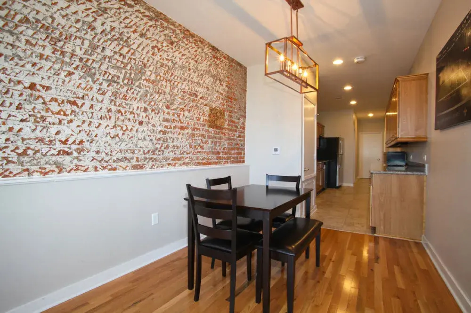 Hosteeva French Quarter Luxury Condo