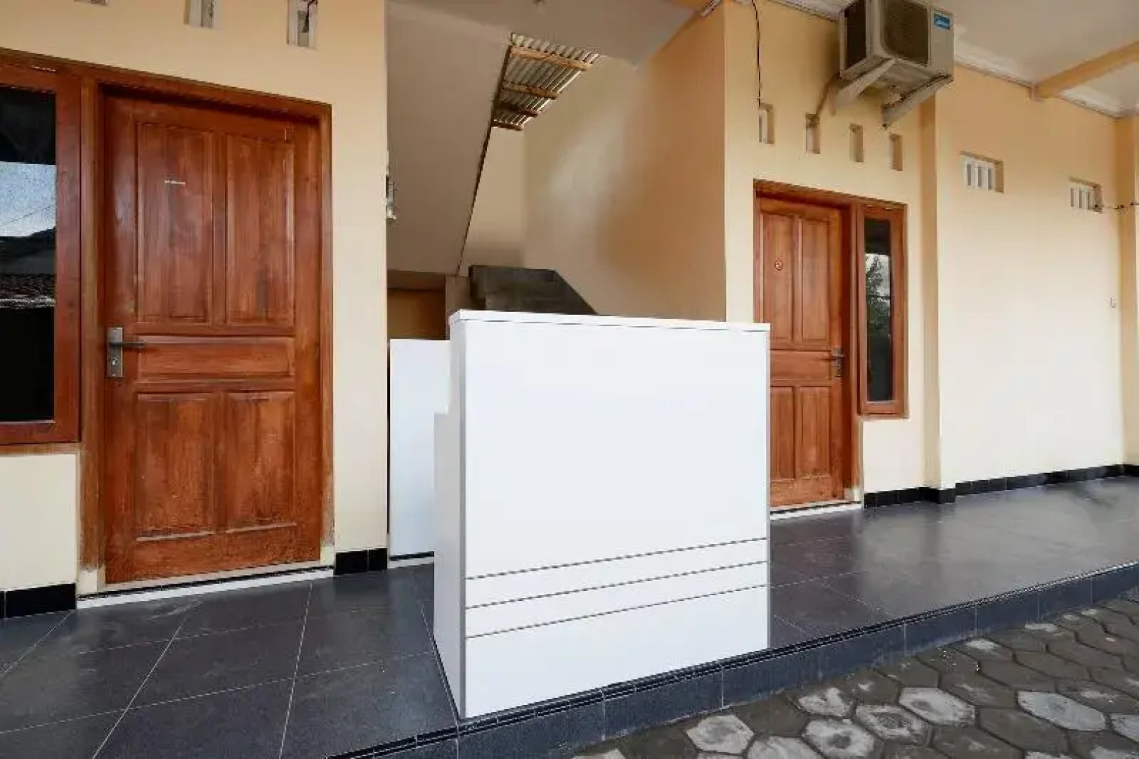 Oyo 2258 Santana Guest House