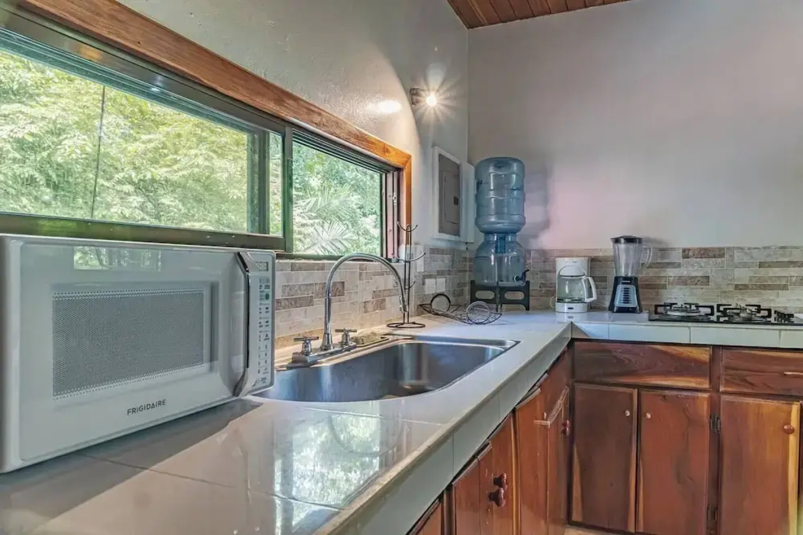 Surfside Apartments Mal Pais