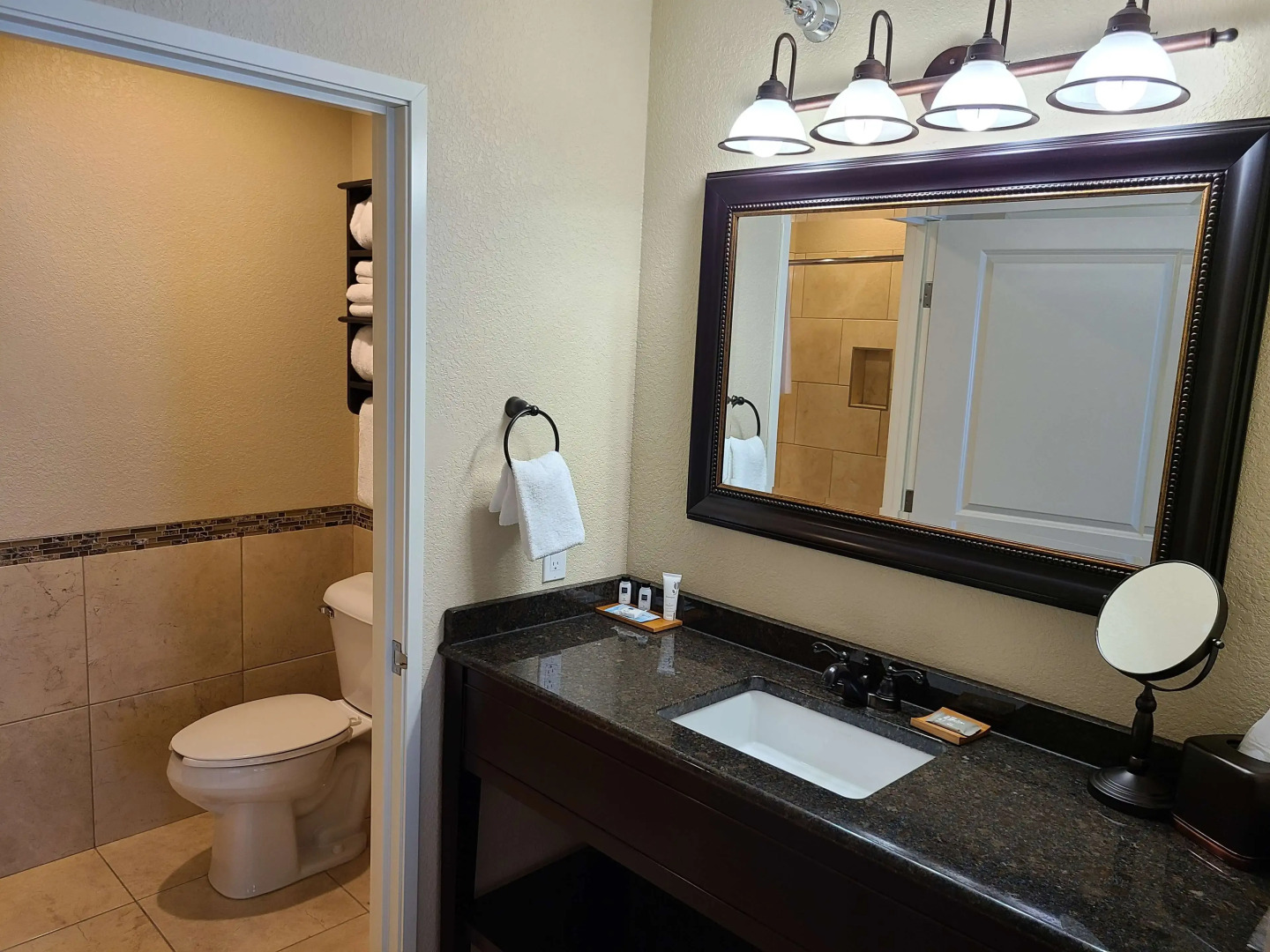Country Inn & Suites by Radisson Little Falls, MN