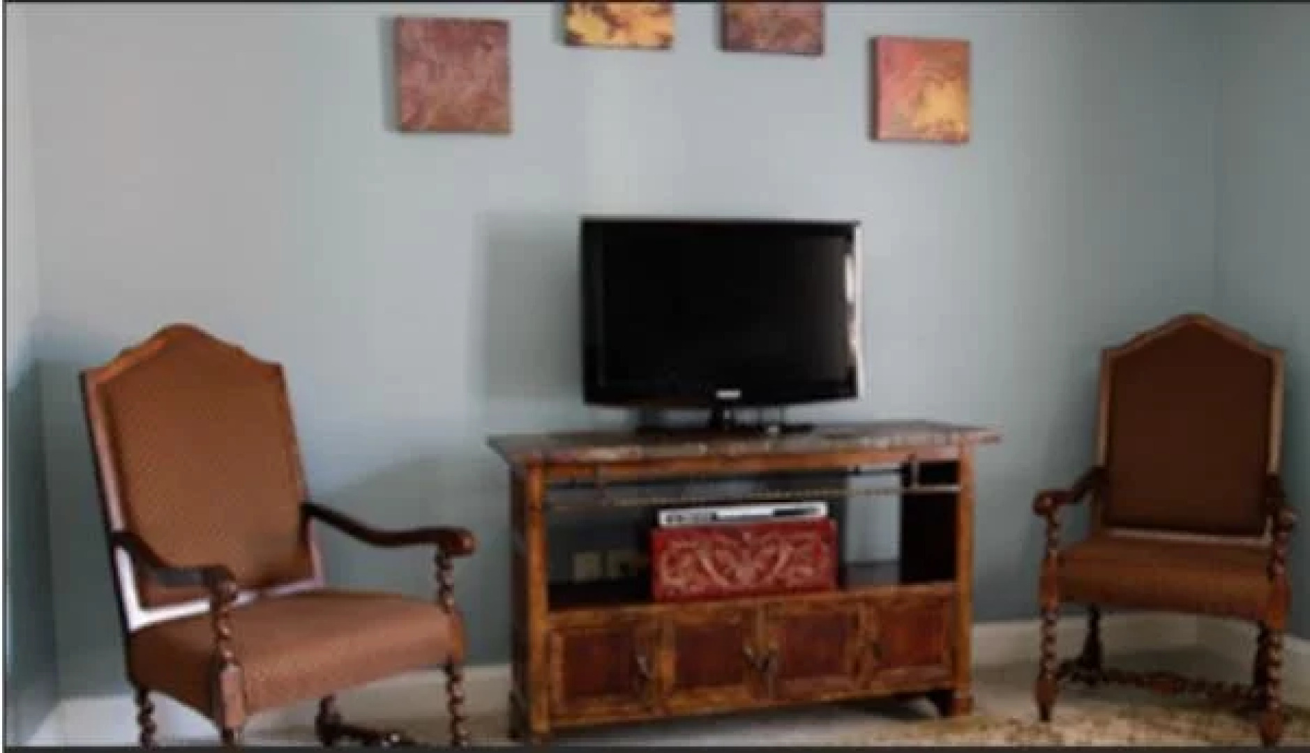 Natchez Manor Bed & Breakfast