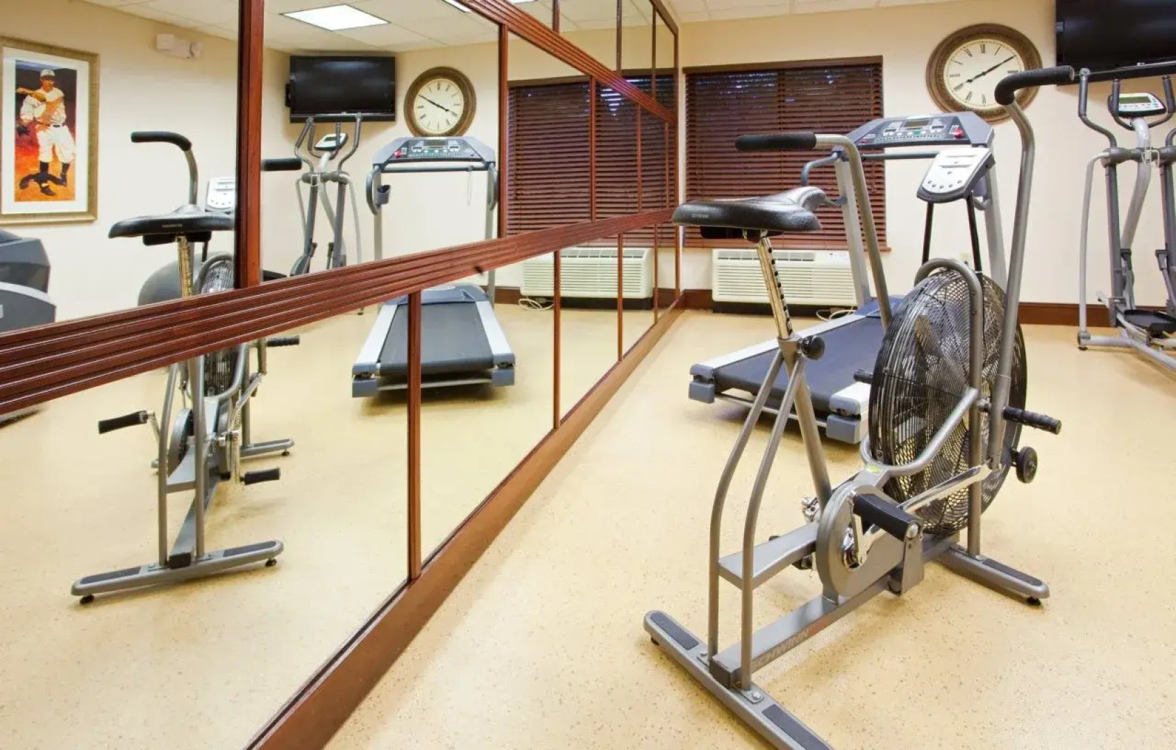 Holiday Inn Express Raleigh Durham Airport by IHG