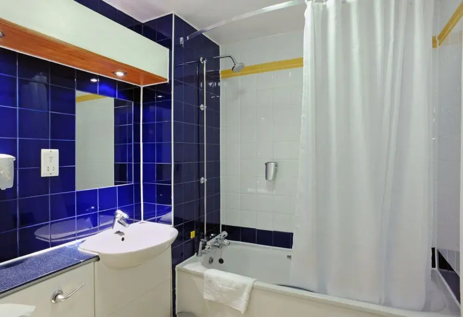 Wheatsheaf Hotel By Greene King Inns