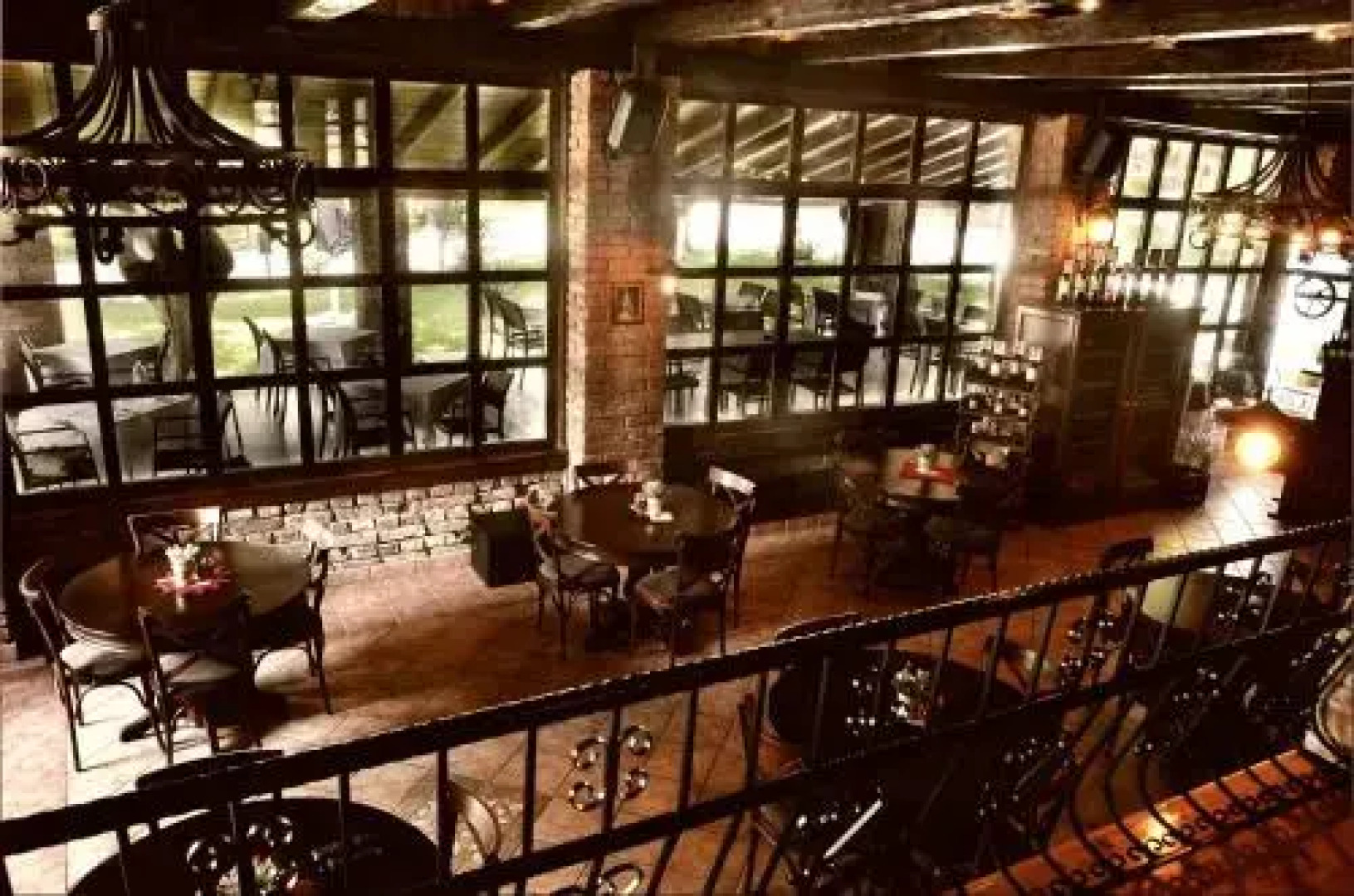 Royal Winery Queen Maria