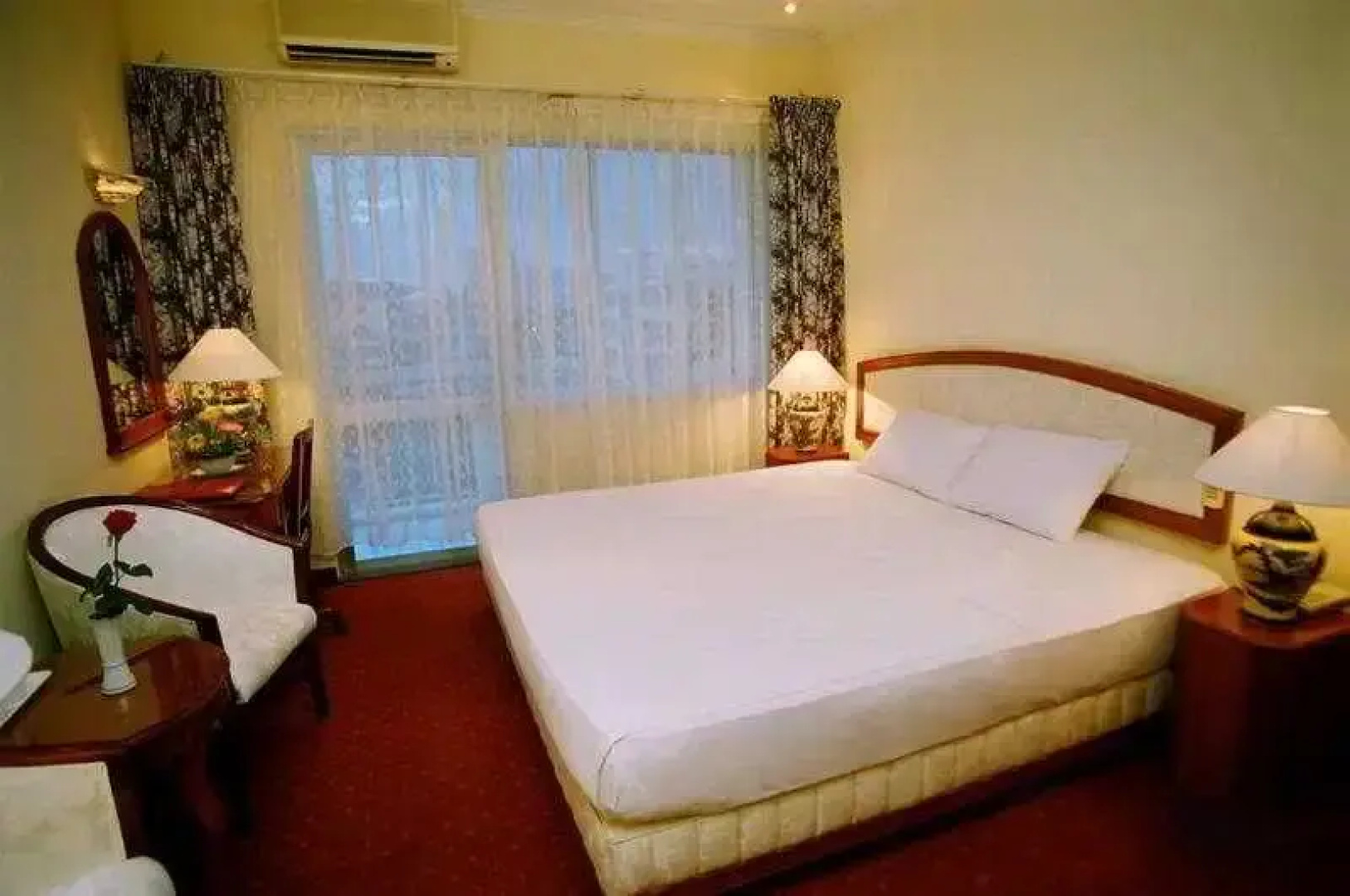 Que Huong Hotel