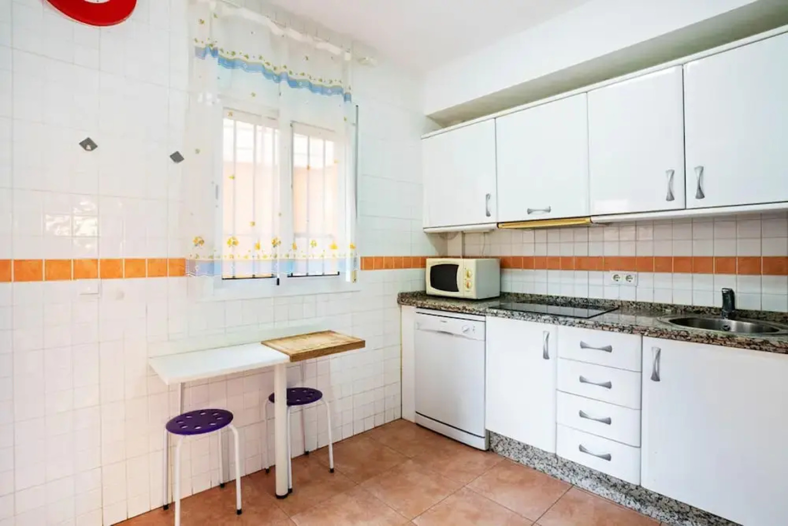 House With 3 Bedrooms in Lepe, With Pool Access, Furnished Garden and