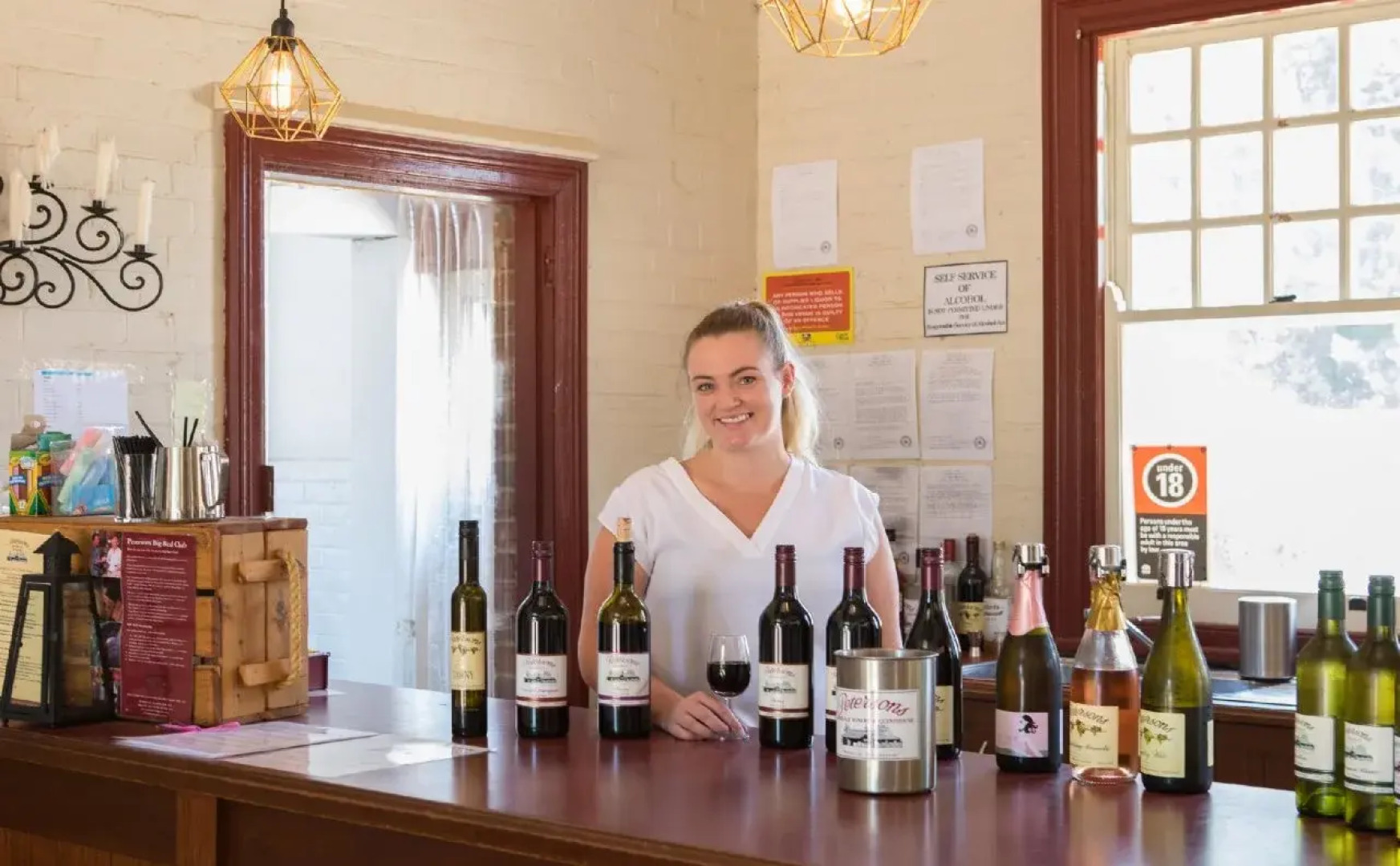 Petersons Armidale Winery & Guesthouse