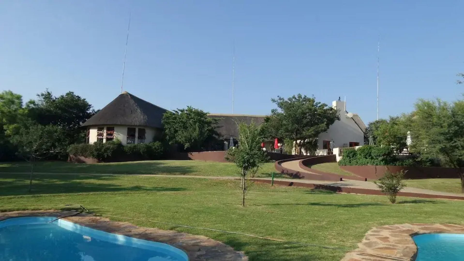 Amanzingwe Lodge Conference Centre & Spa