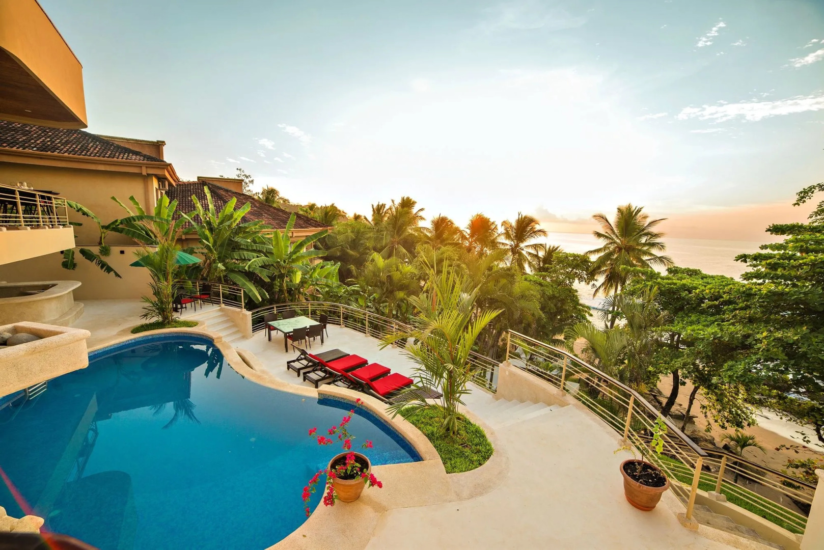 Residencia Pacifico Beach Front