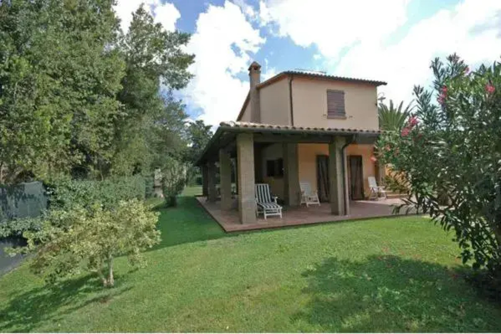 Villa Poderino by PosarelliVillas