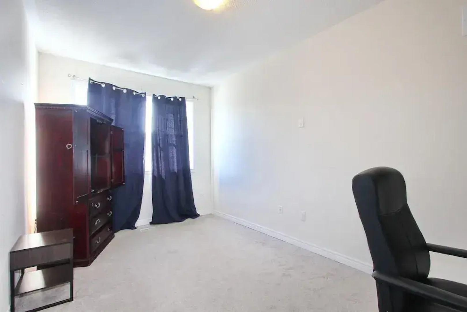 Executive Suite at Brampton House