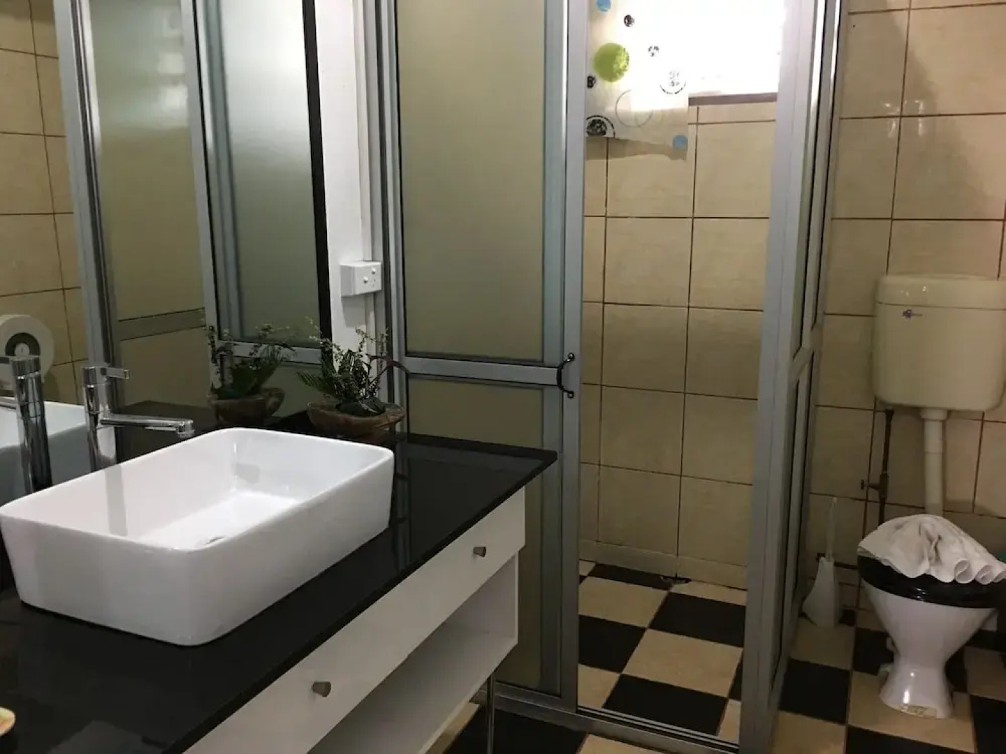 Tagimoucia House Hotel