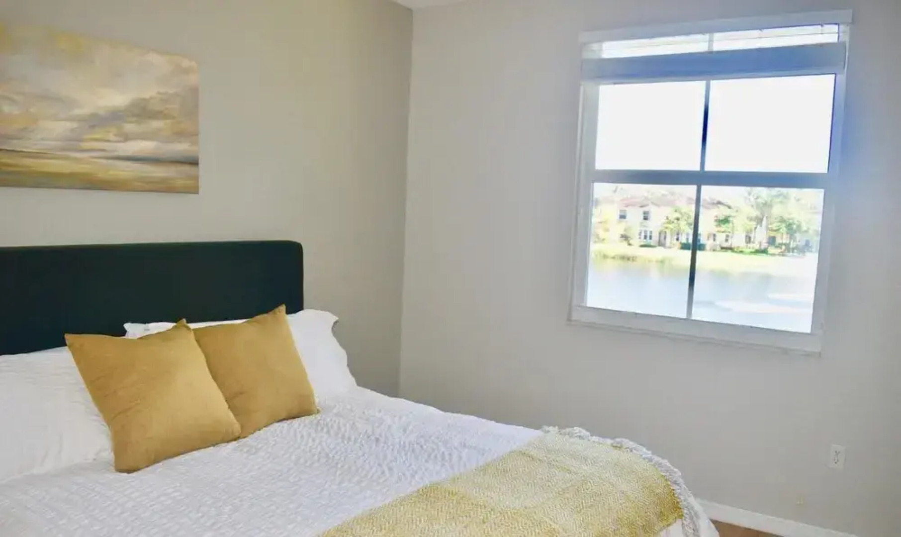 Landing Modern Apartment With Amazing Amenities Id5223