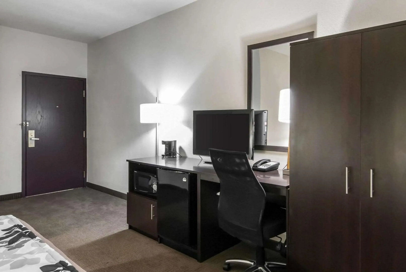 Sleep Inn & Suites