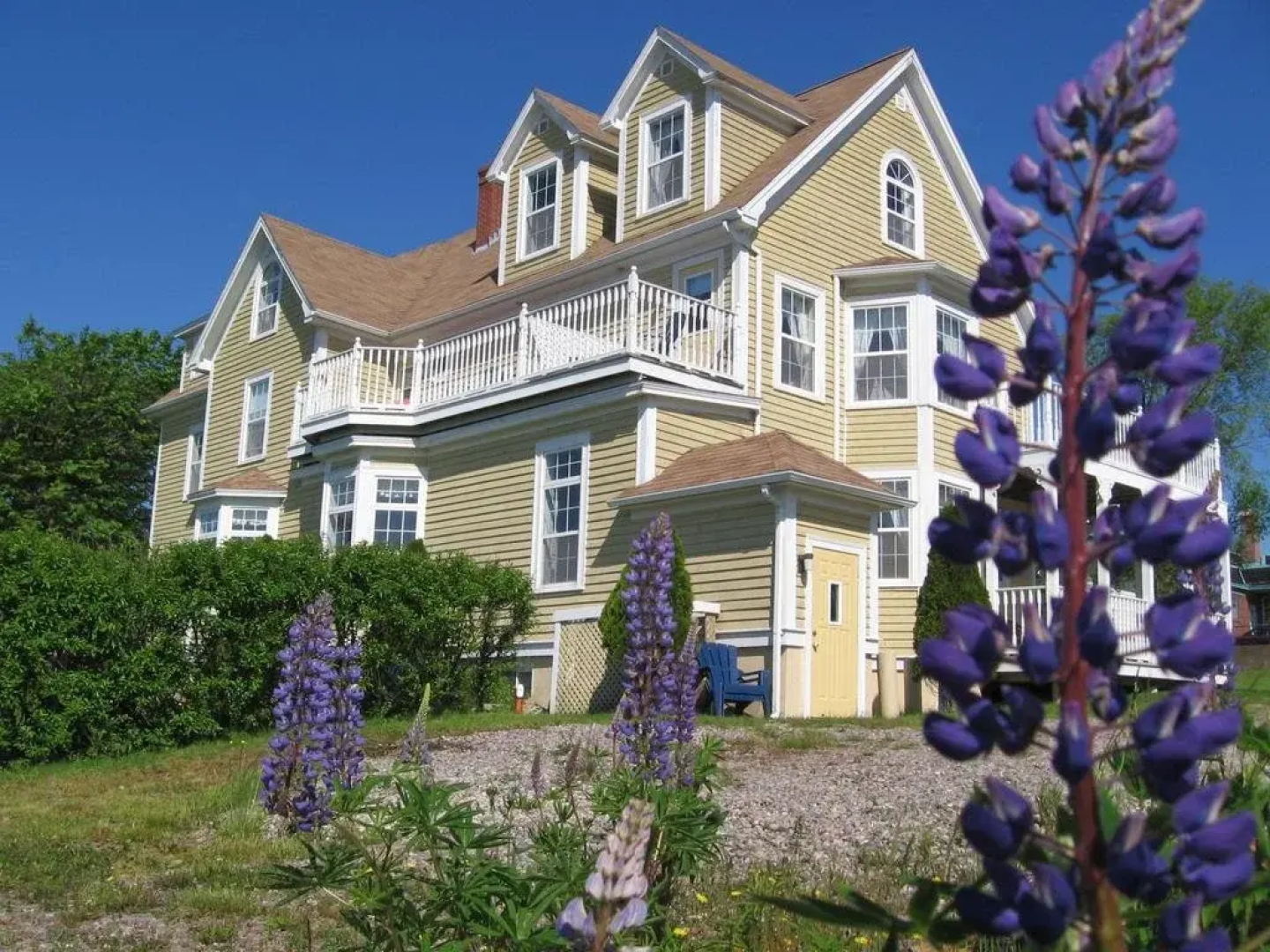 Louisbourg Harbour Inn