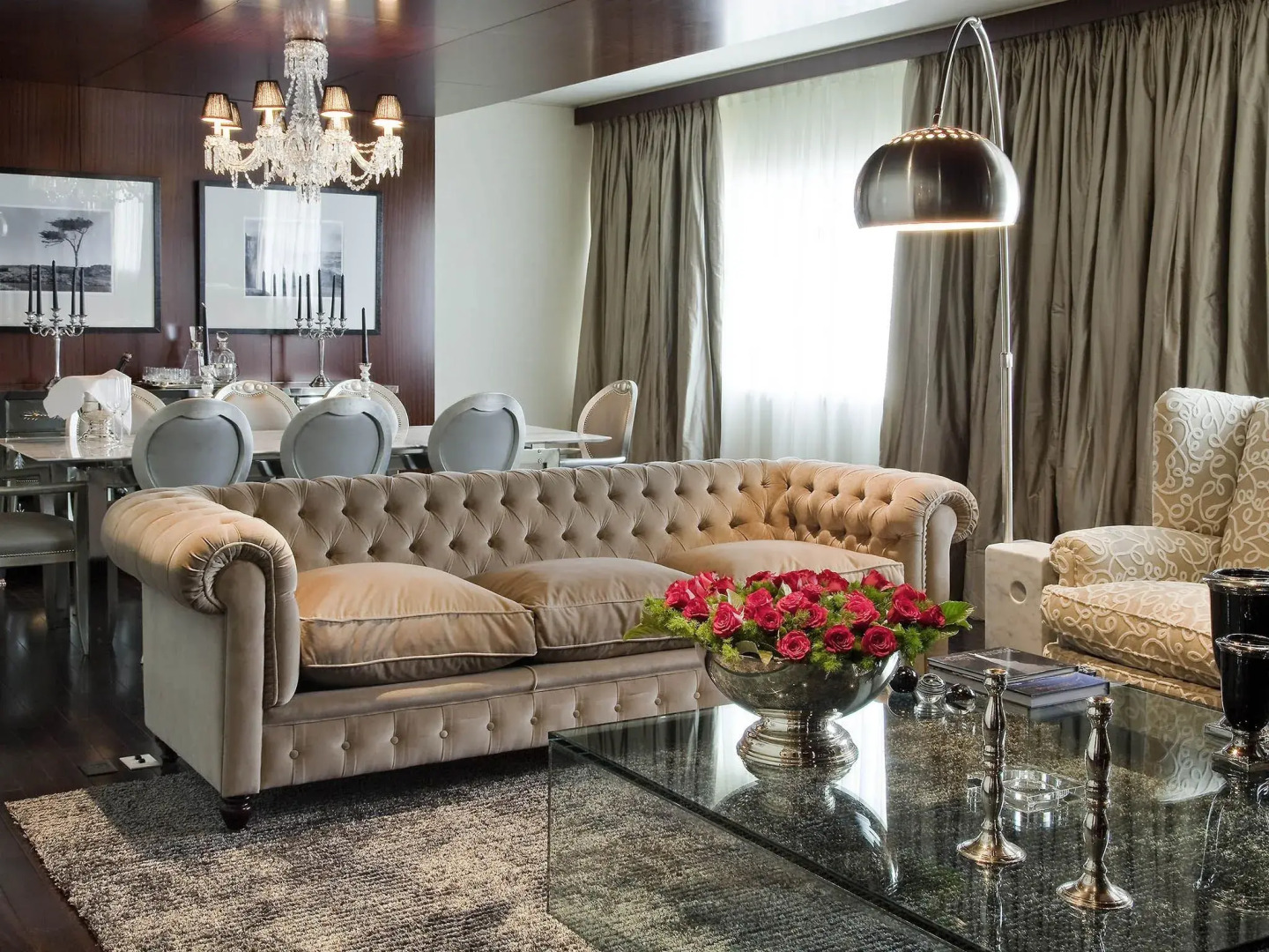 Pullman Rosario City Center Hotel