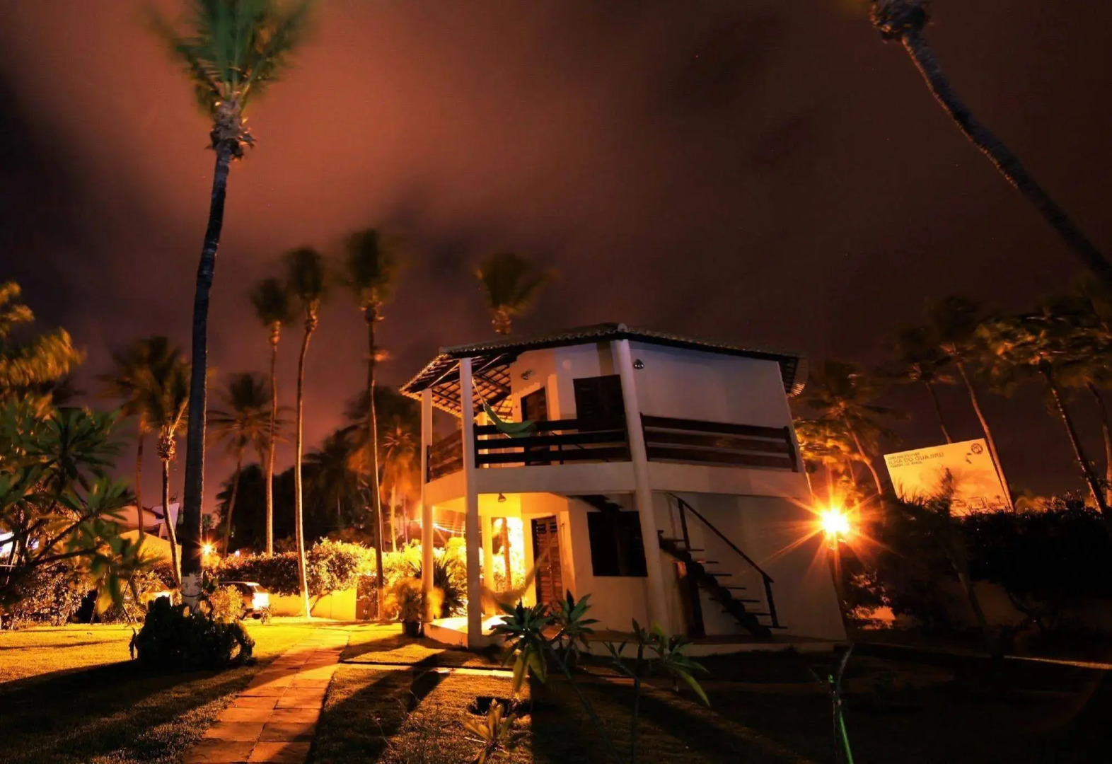 Windtown Beach Hotel