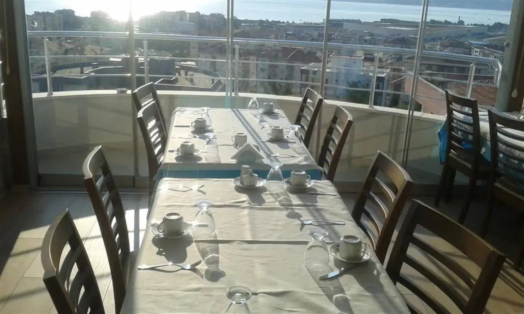 Dort Mevsim Suit Otel