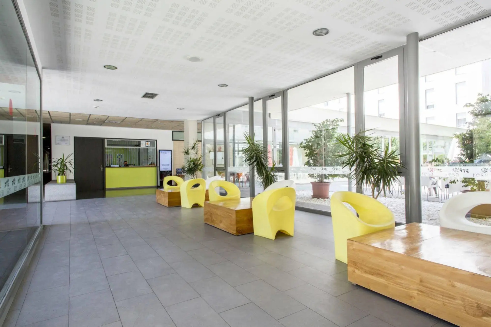 Residencia Universitaria Resa Damià Bonet - Campus Accomodation