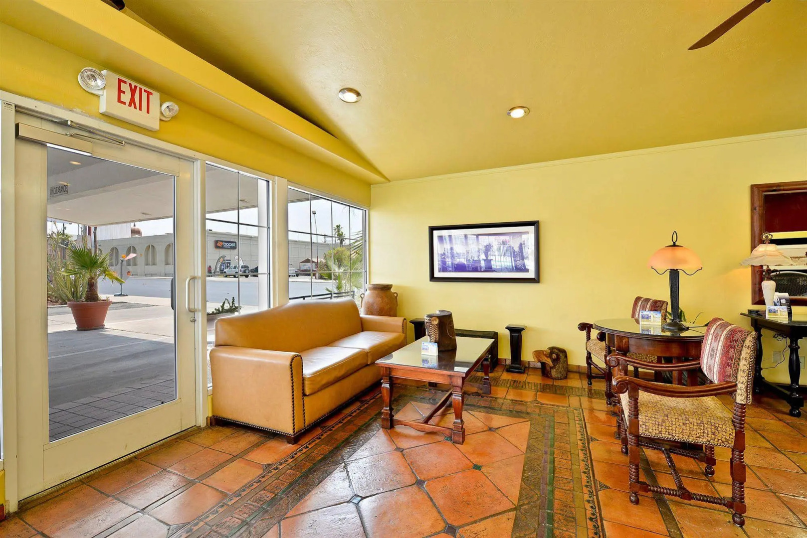 Historic Coronado Motor Hotel by OYO