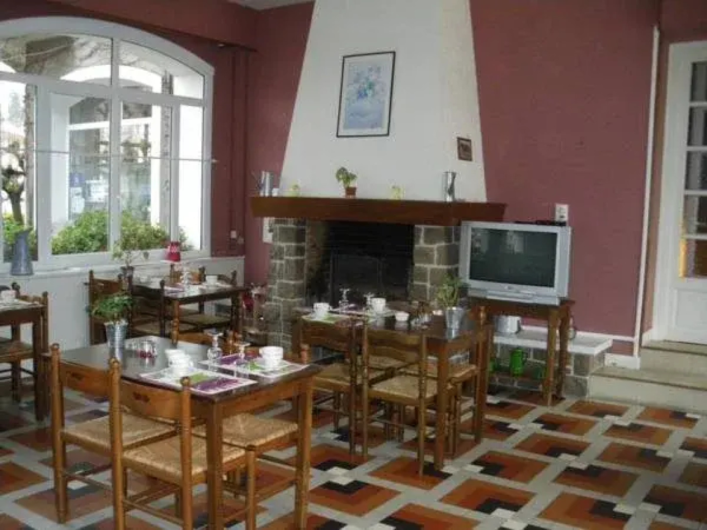 Hotel De La Croix Blanche