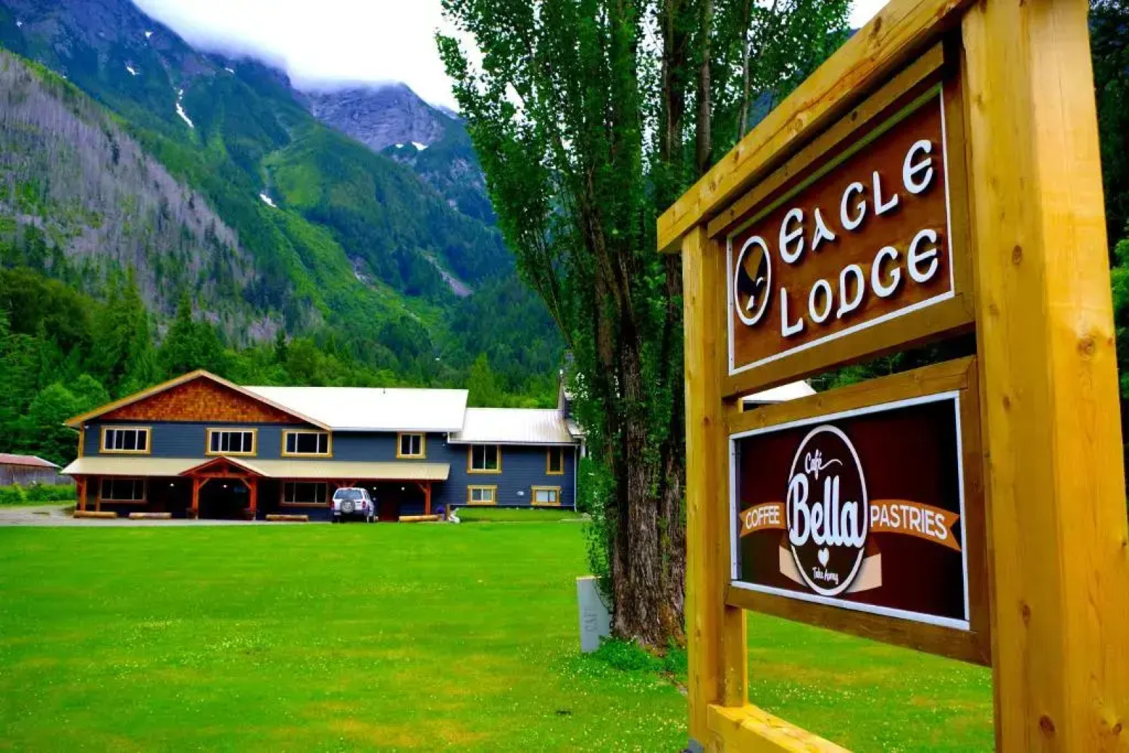 Bella Coola Eagle Lodge