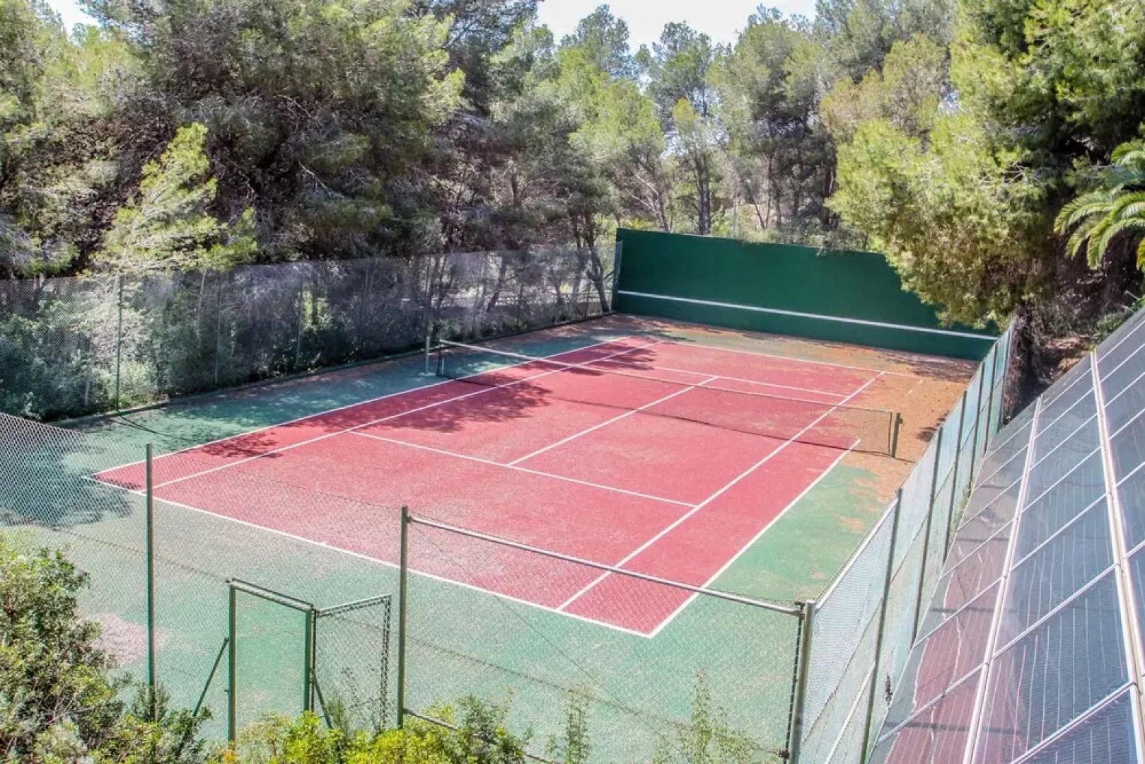 Finca Raiz - modern, well-equipped villa with private pool in Moraira