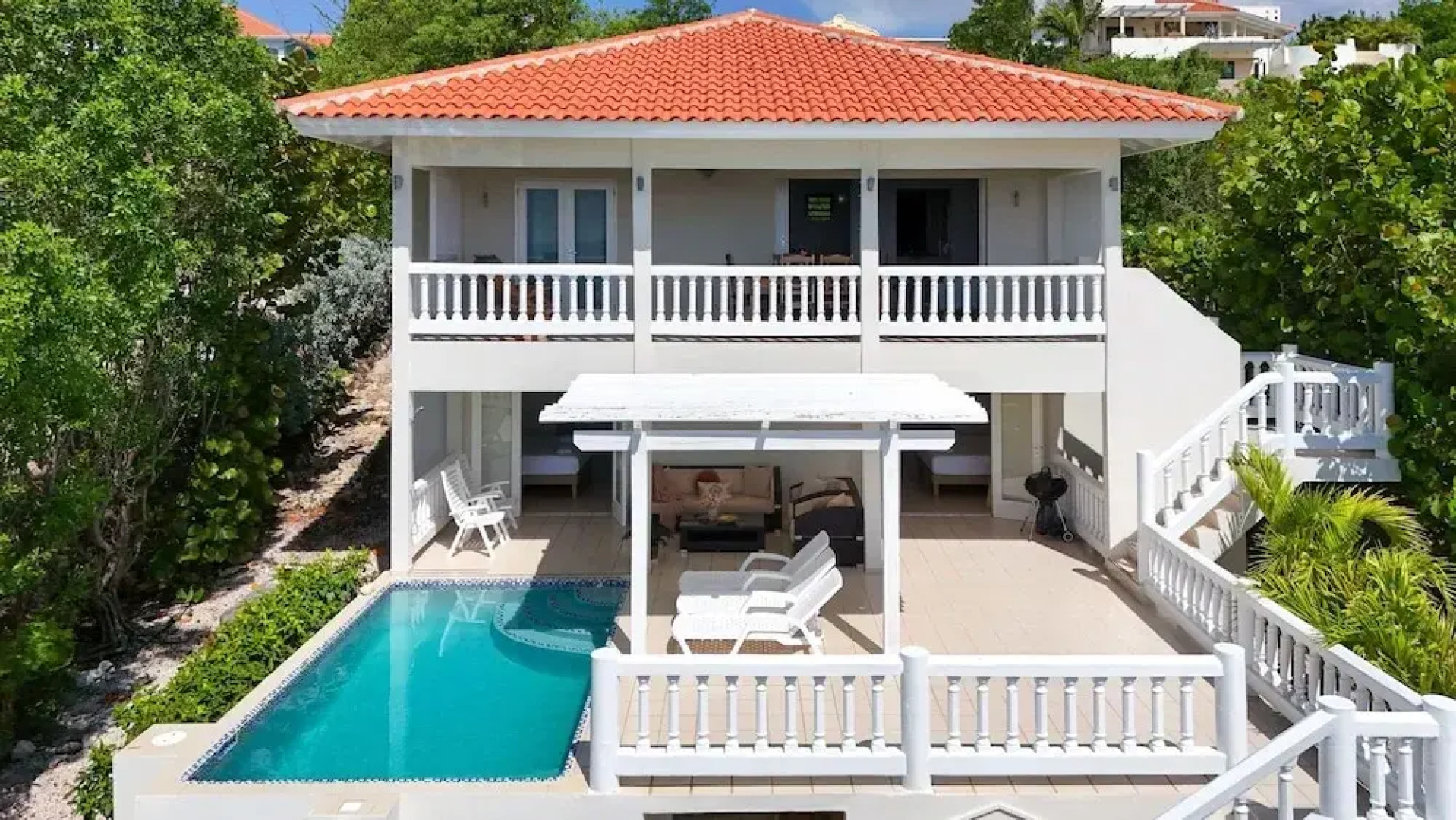 Seaside Rhapsody at Villa Kolibreeze