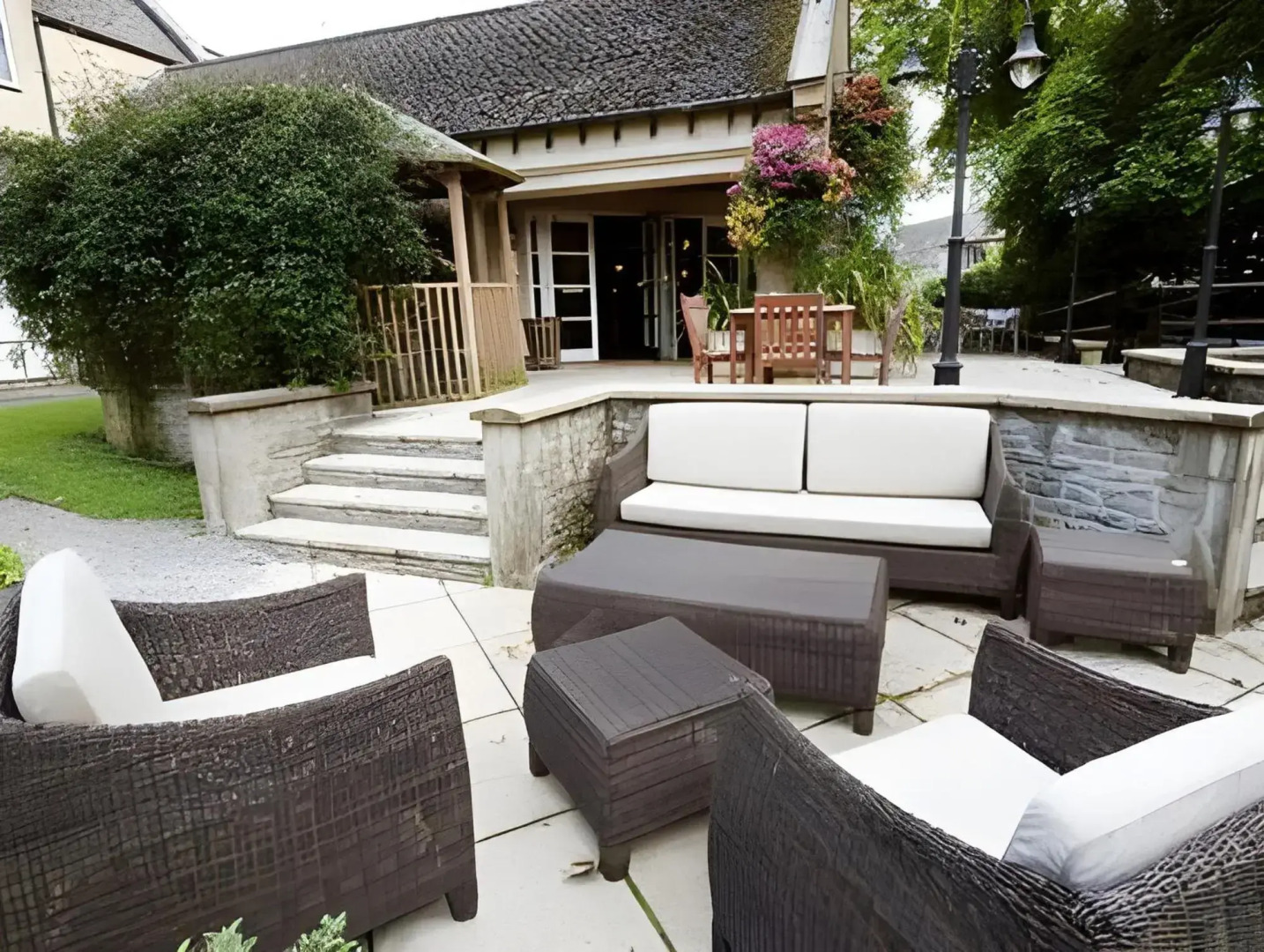 The Royal George Birdlip by Greene King Inns