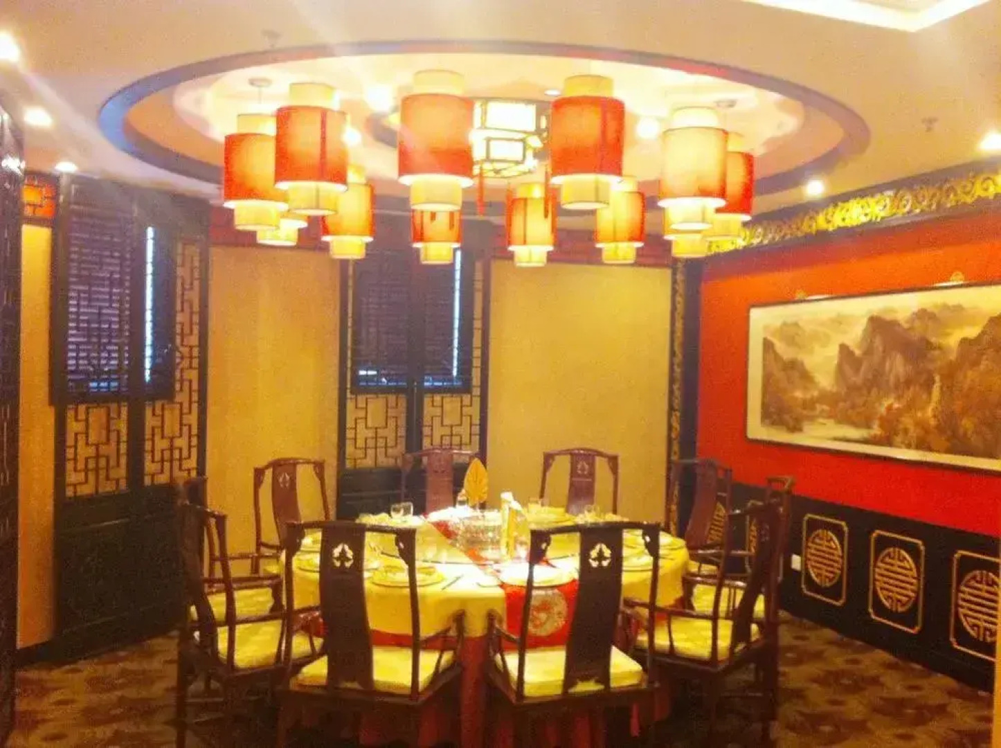 Chengde Jing Cheng Hotel