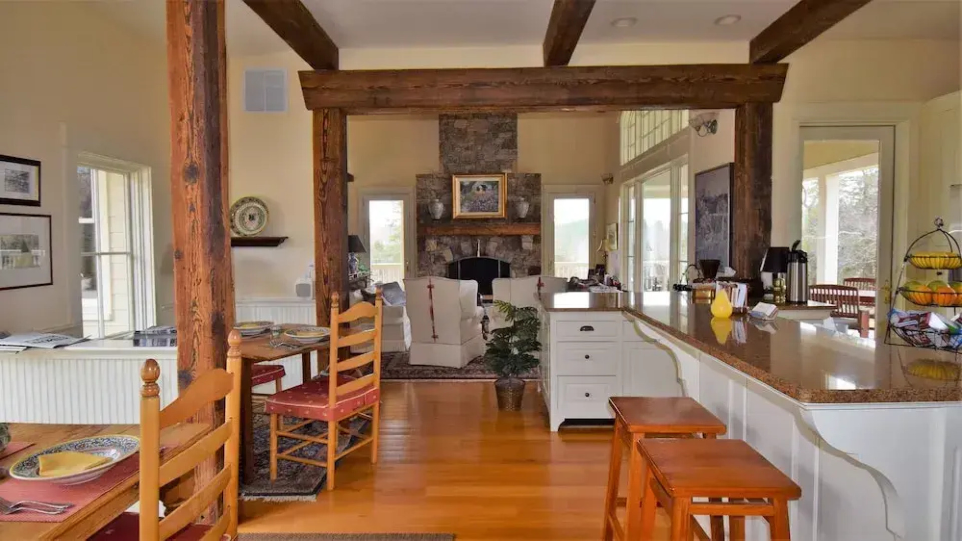 Cedar Spring Inn & Spa