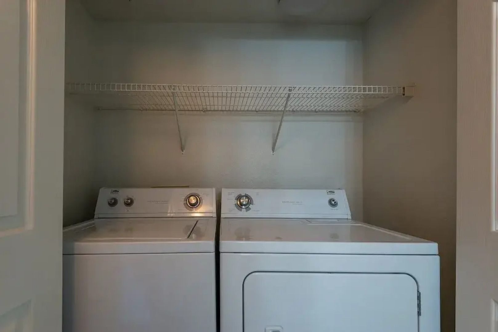 Villa Escape 2 Bedroom Condo by Redawning