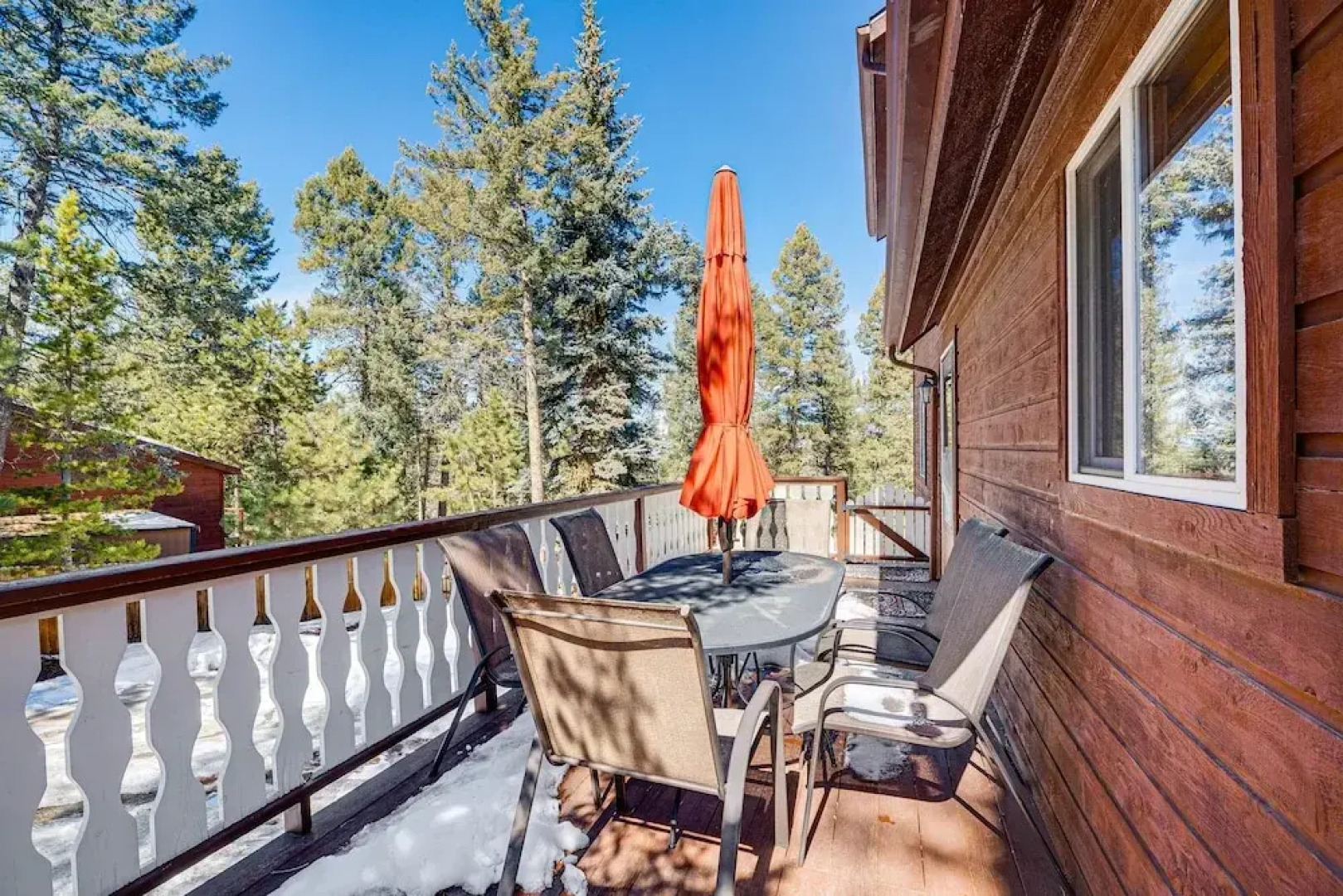 Woodland Park Chalet w/ Deck, Grill & Mtn Views!
