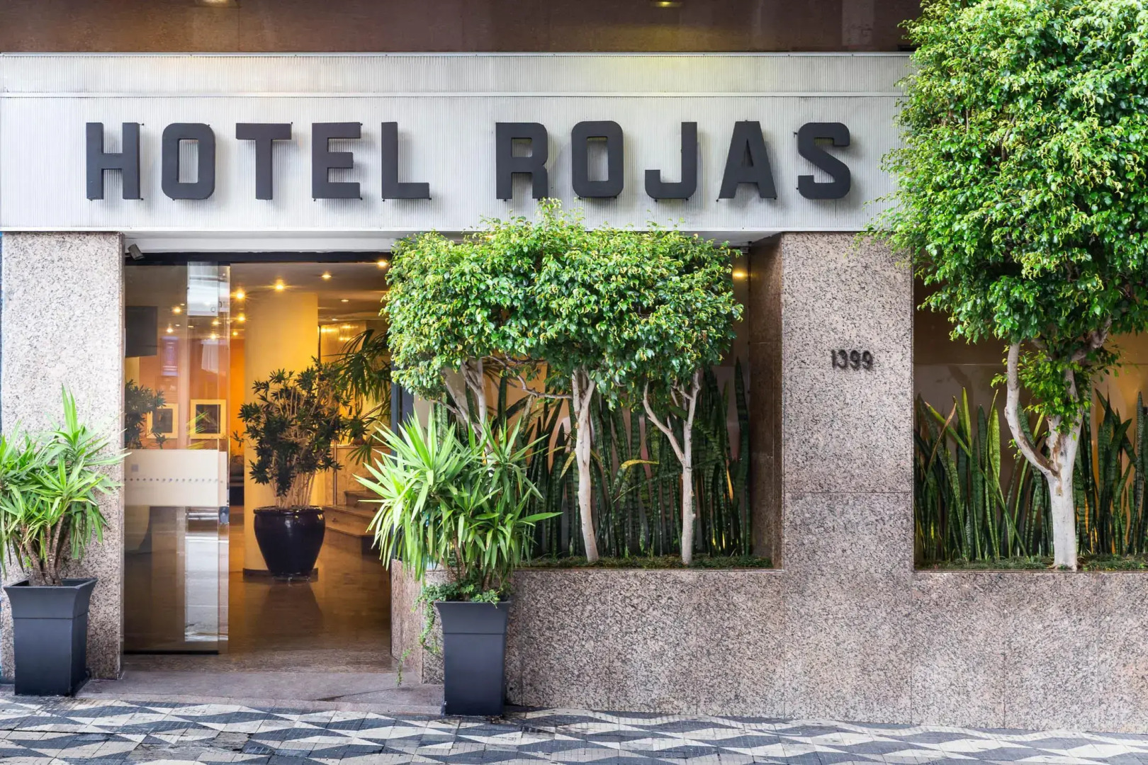 Rojas All Suites Hotel