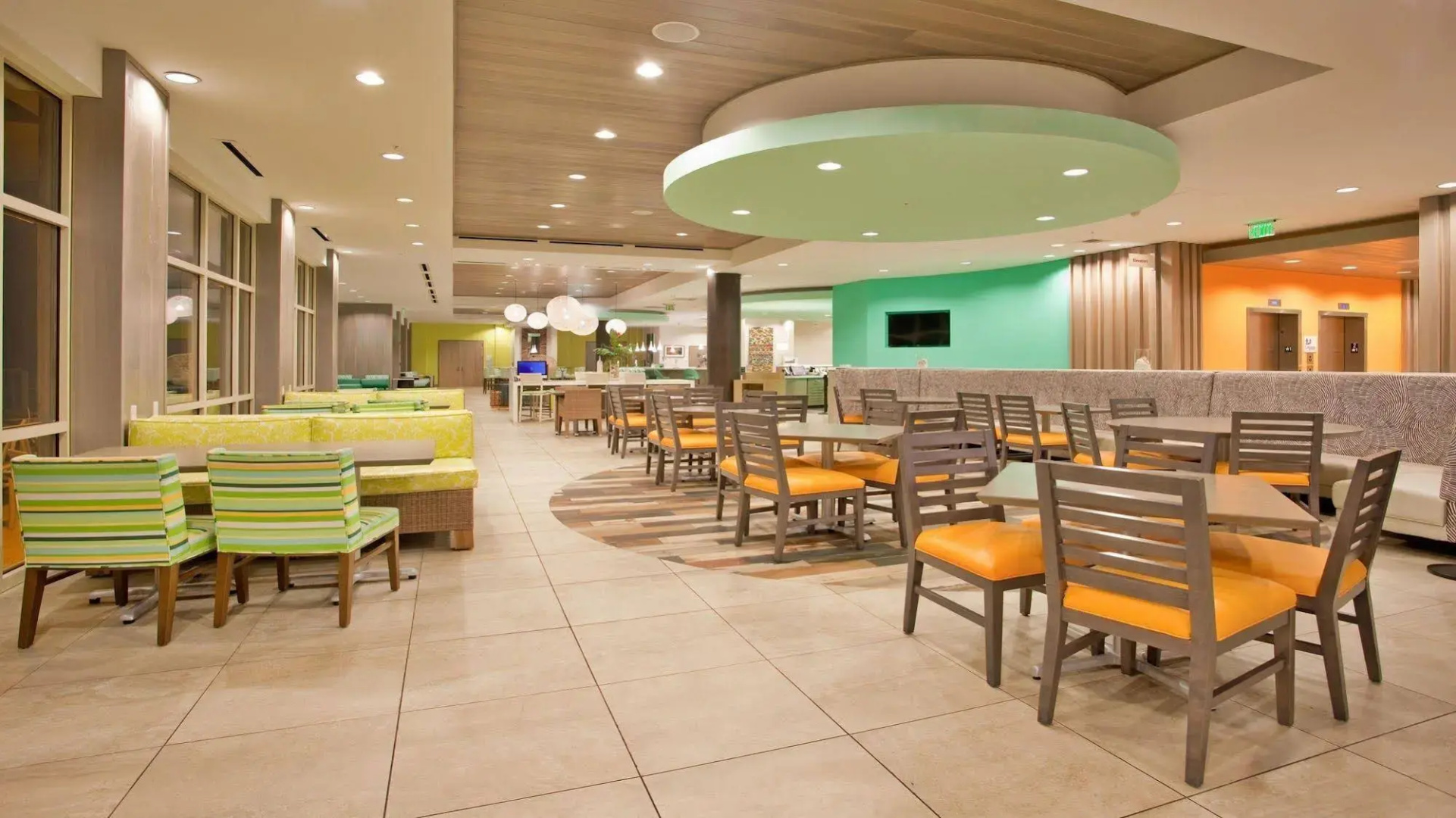 Holiday Inn Resort Fort Walton Beach by IHG