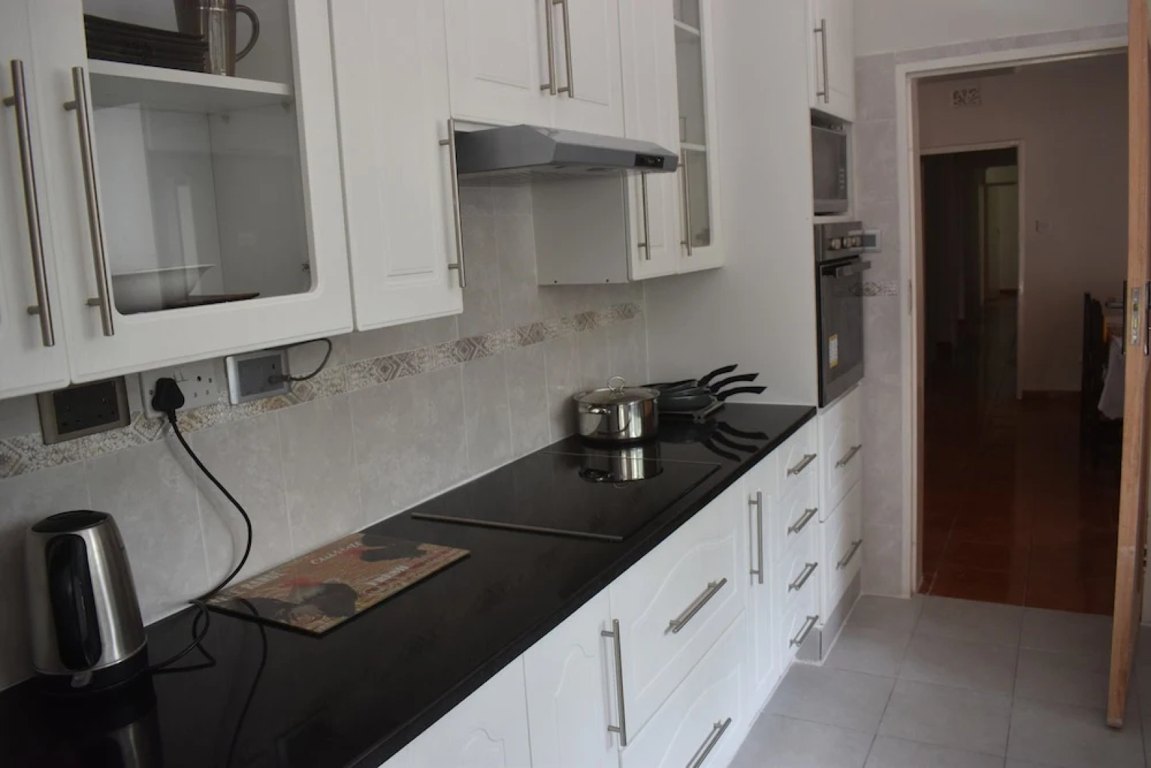 Monavale Hills Getaway