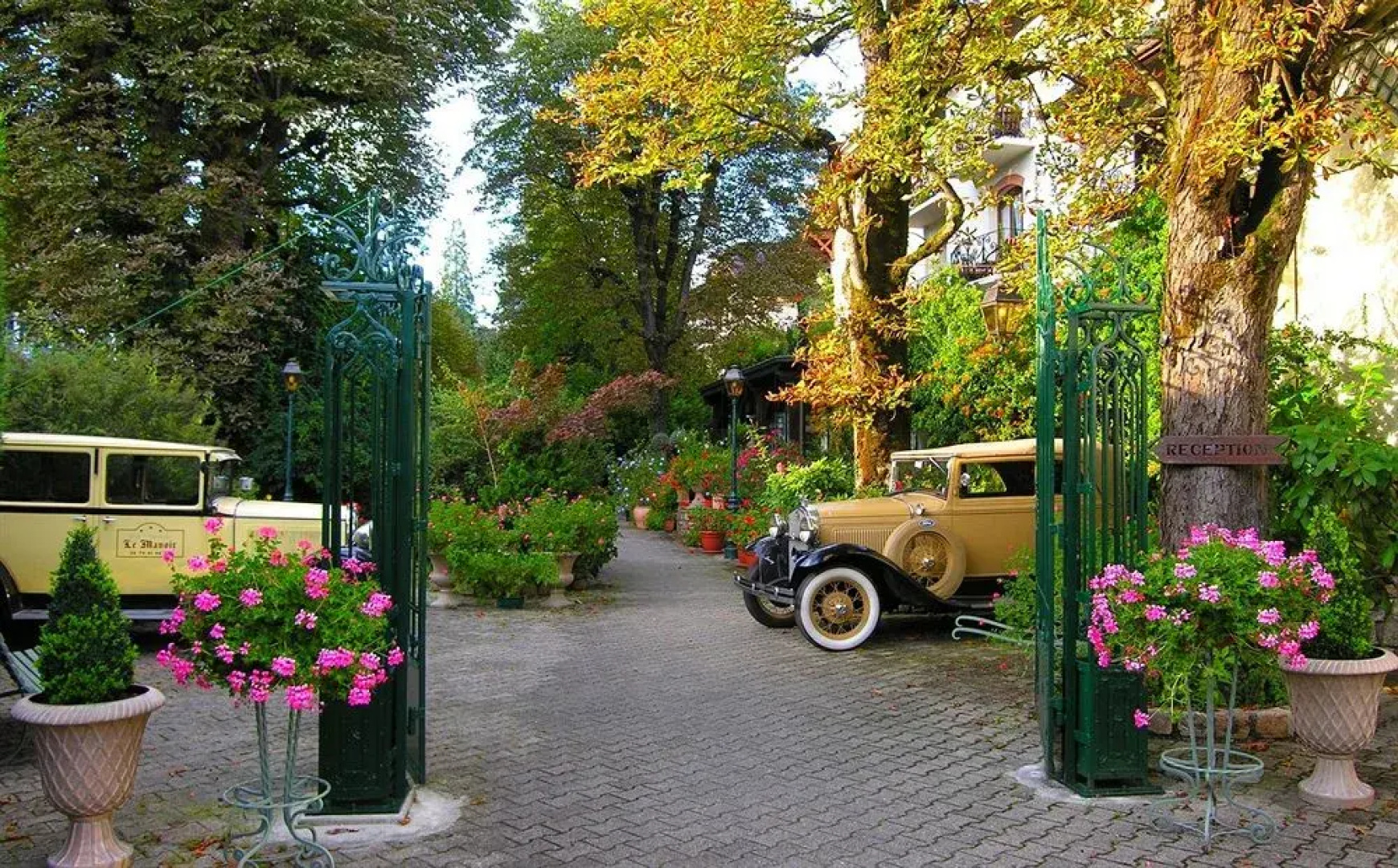 Hôtel Restaurant Le Manoir