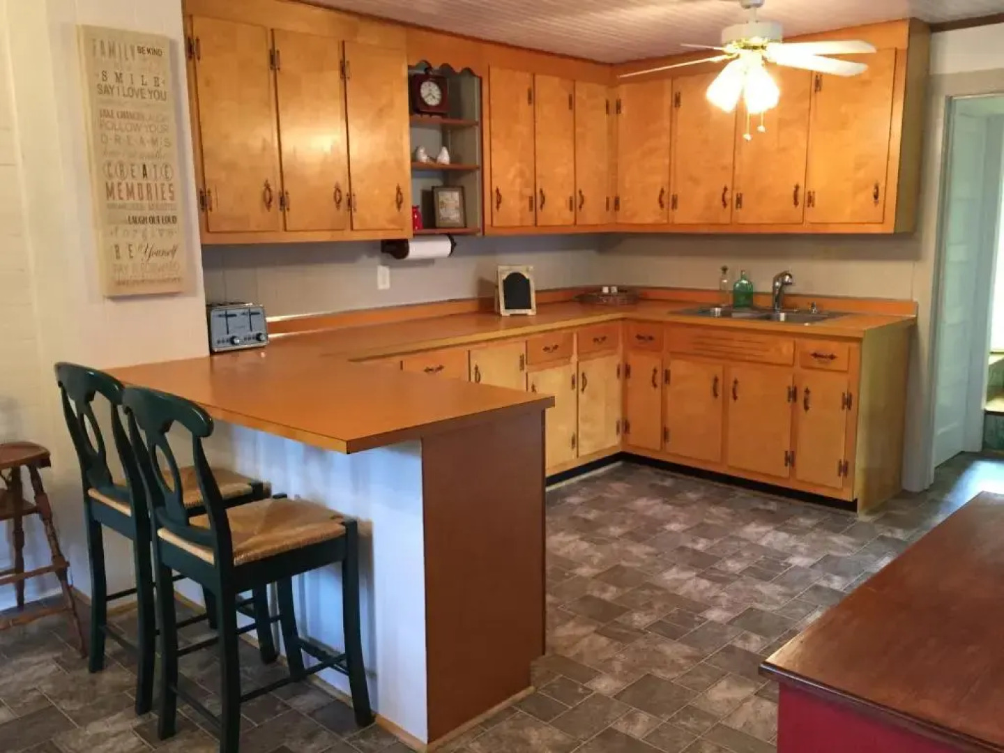 Buffalo Mountain Getaway Cottage