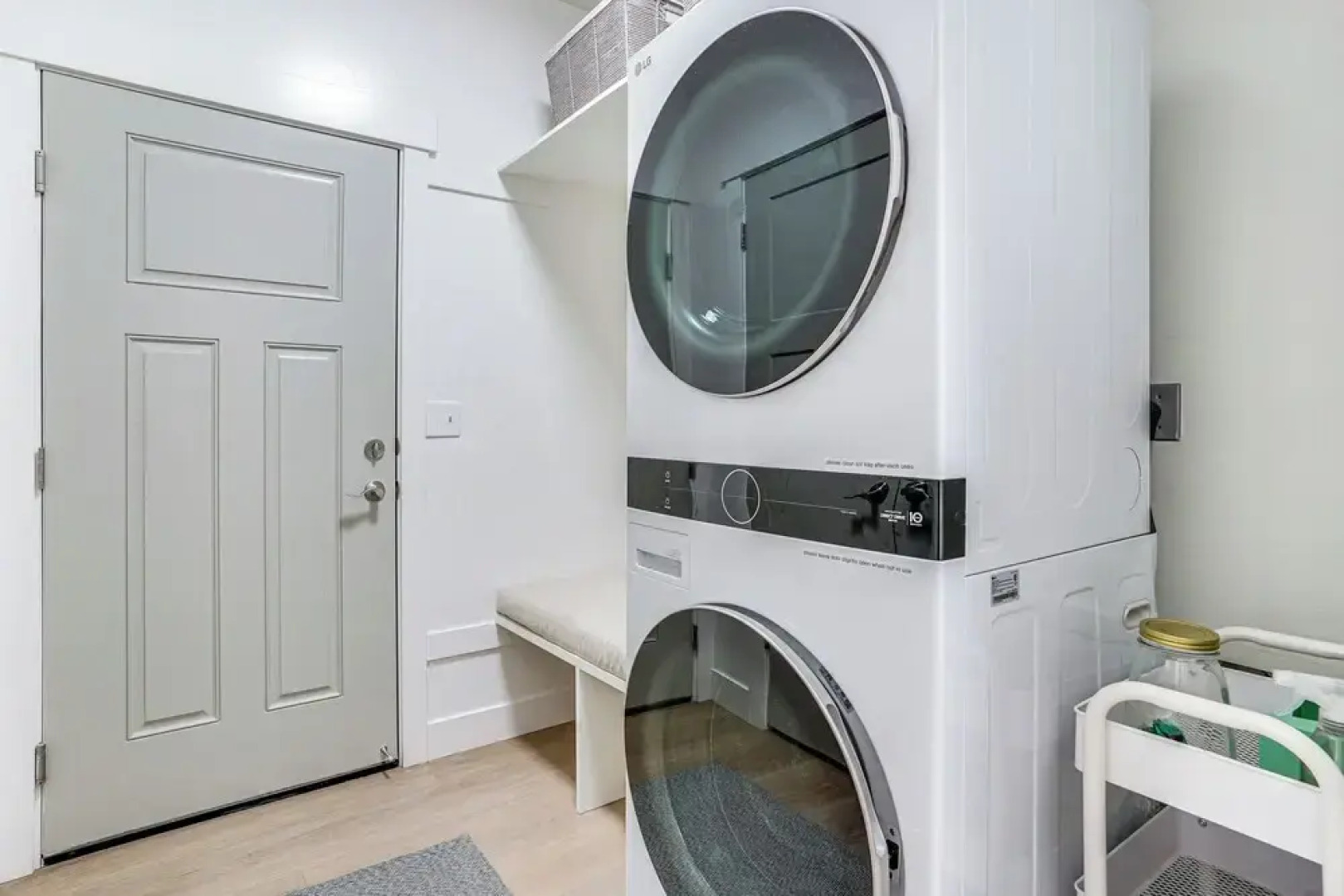 Sleek Vineyard Condo w/ Access to Community Pools