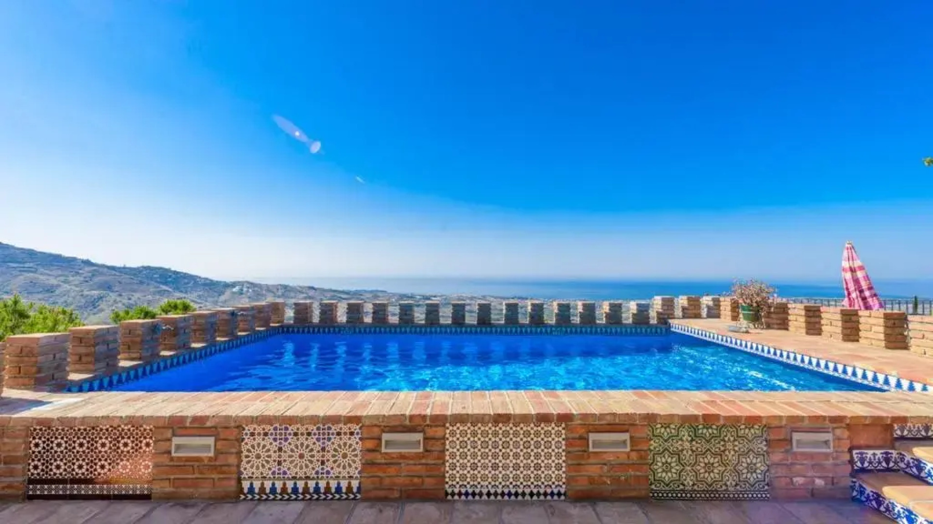 Casa Alcazaba de Beas Velez-Malaga by Ruralidays