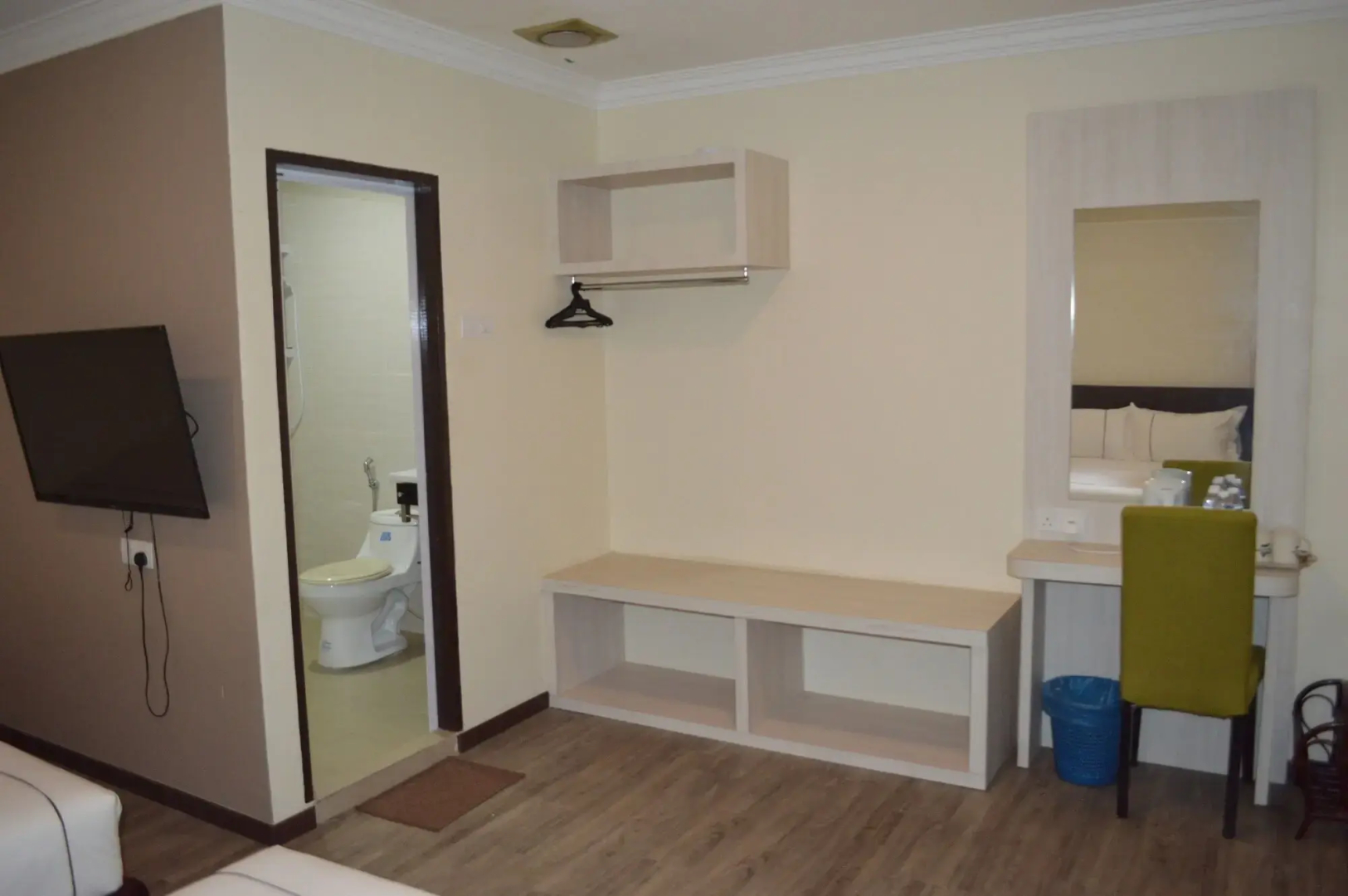 Angsoka Hotel